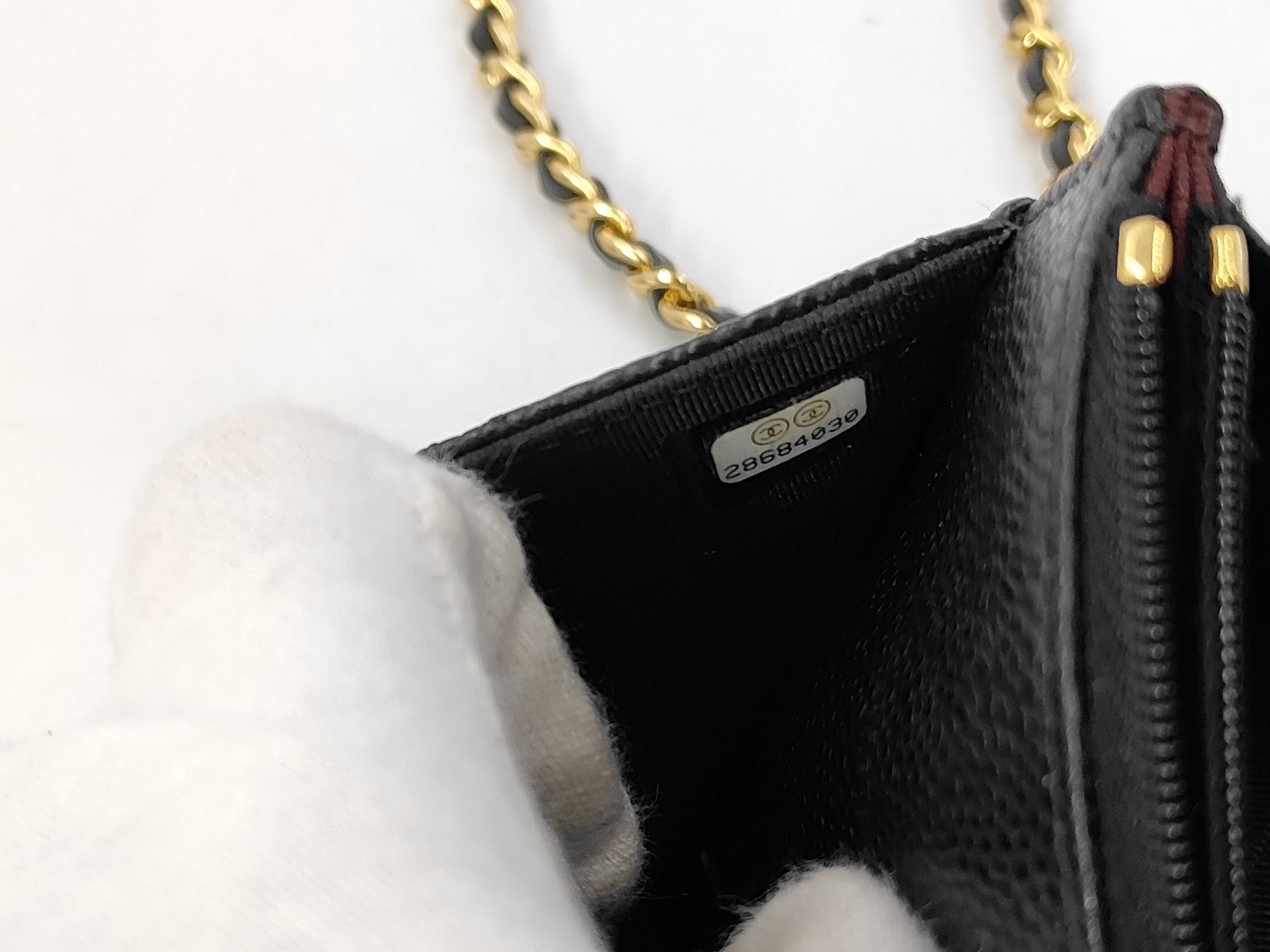 Caviar Skin Matelassé Chain Wallet Chain Shoulder Bag Black (Serial Number 28) — view 12