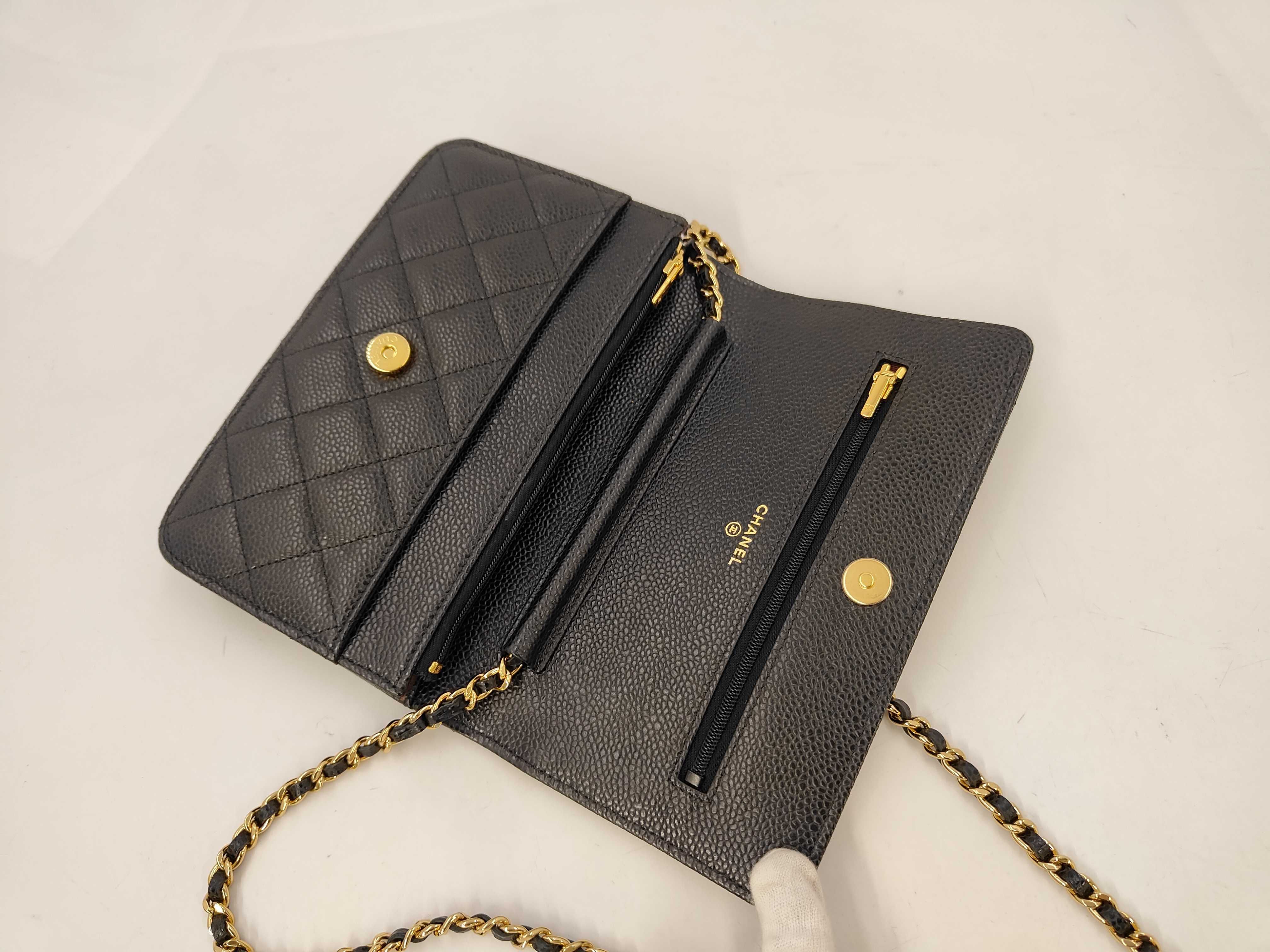 Caviar Skin Matelassé Chain Wallet Chain Shoulder Bag Black (Serial Number 28) — view 8