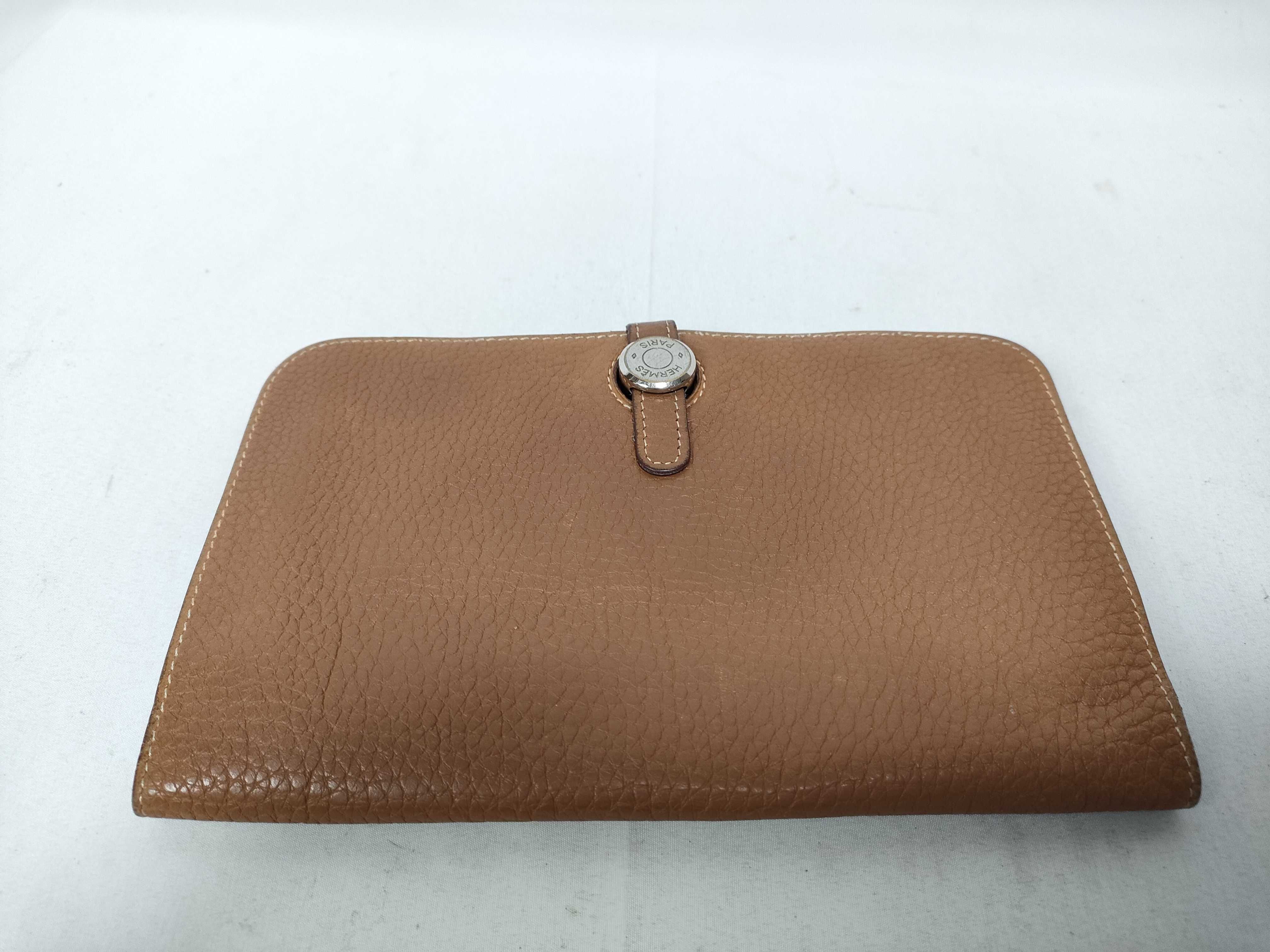 Dogon GM Long Wallet, Gold and Brown Leather, K Stamp — view 8
