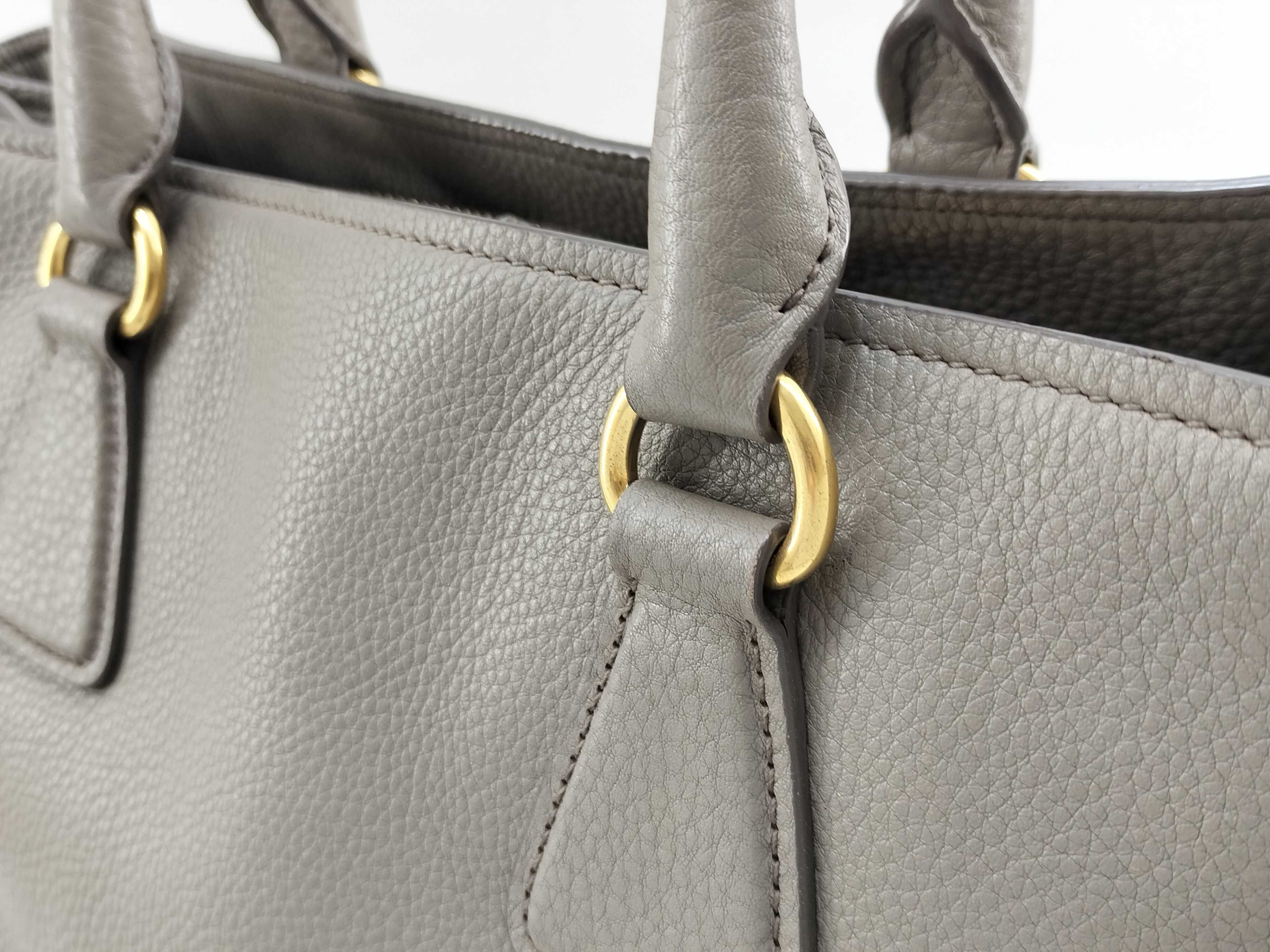 Vitello Daino Leather Tote Bag Gray BN2794 Tote Bag — view 3
