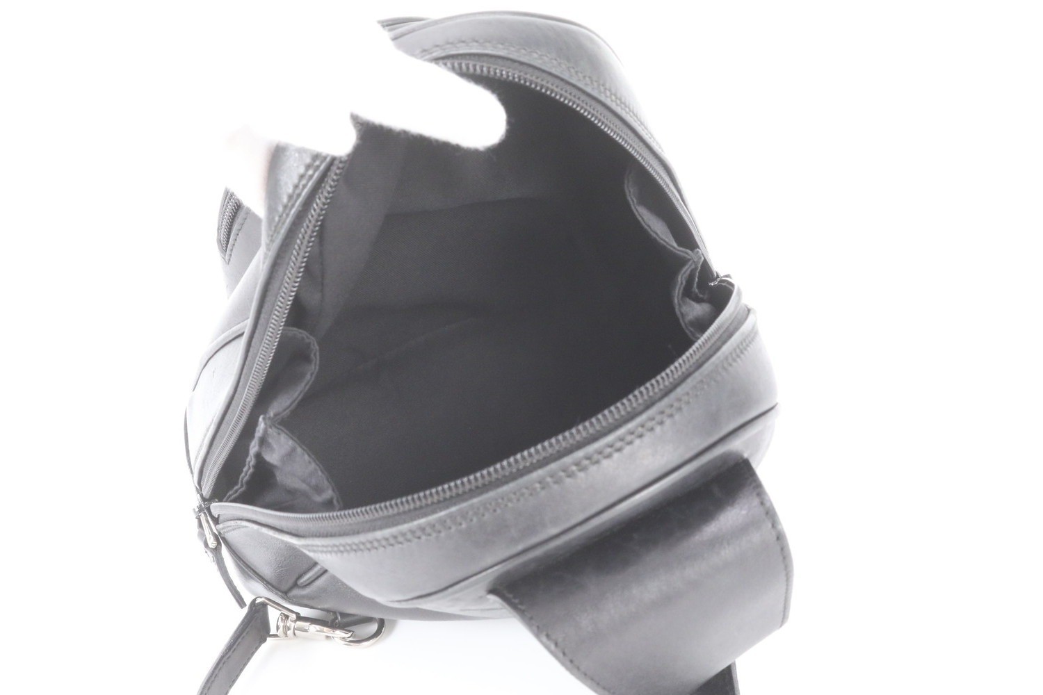 143750 Leather 2-Way Body Bag, Crossbody Bag, Waist Bag — view 7