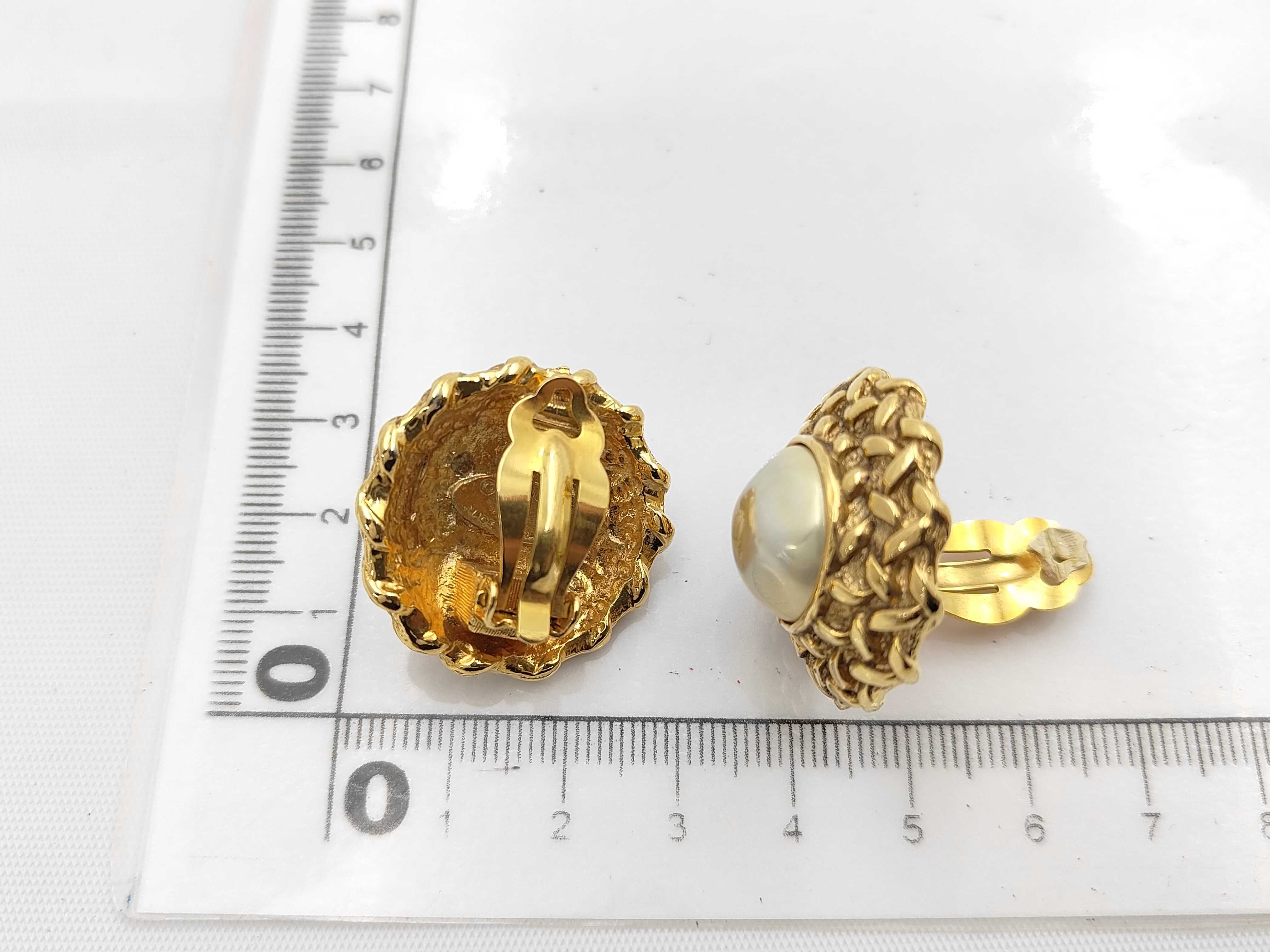earrings — view 6