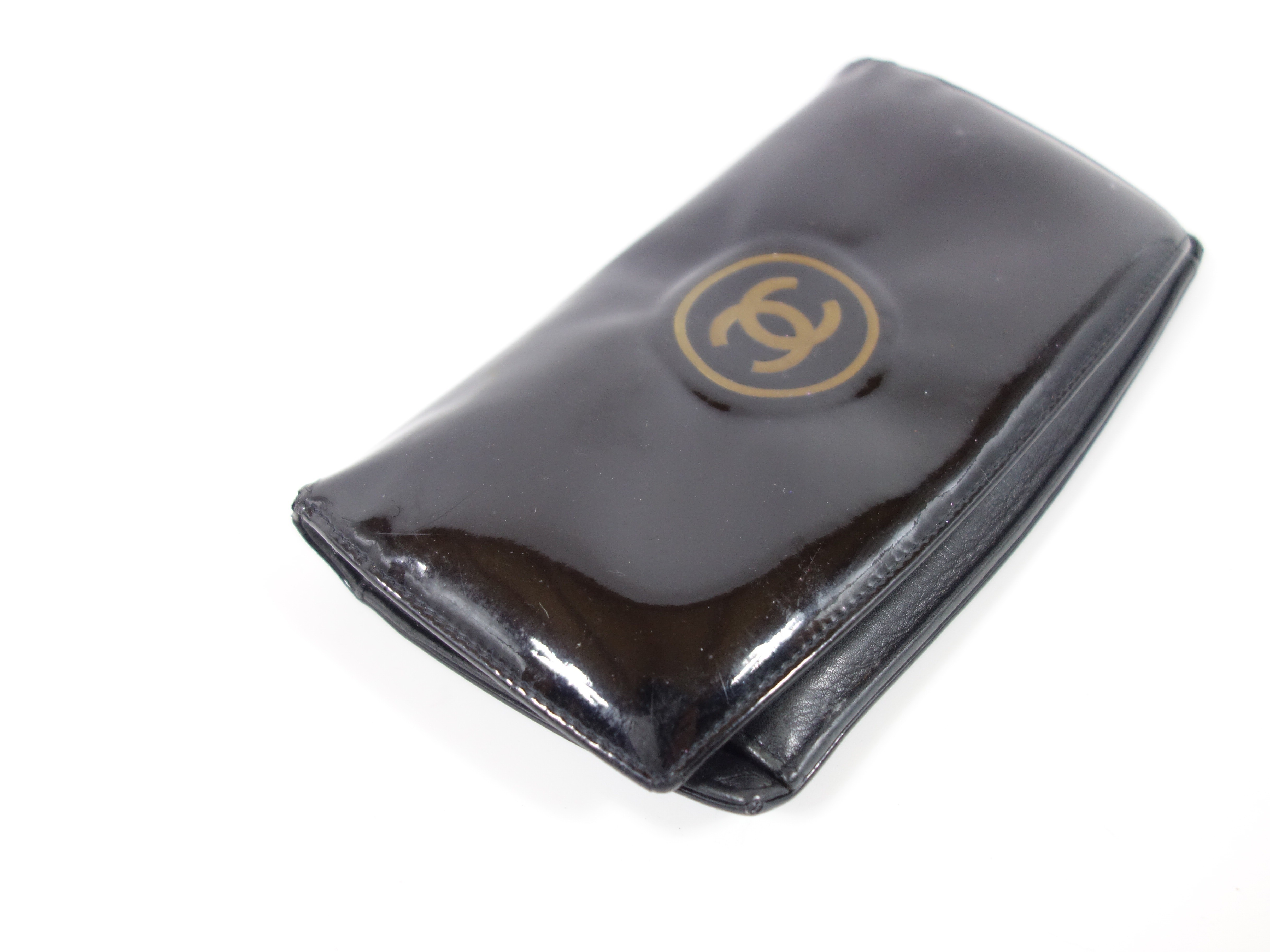 wallet — view 4