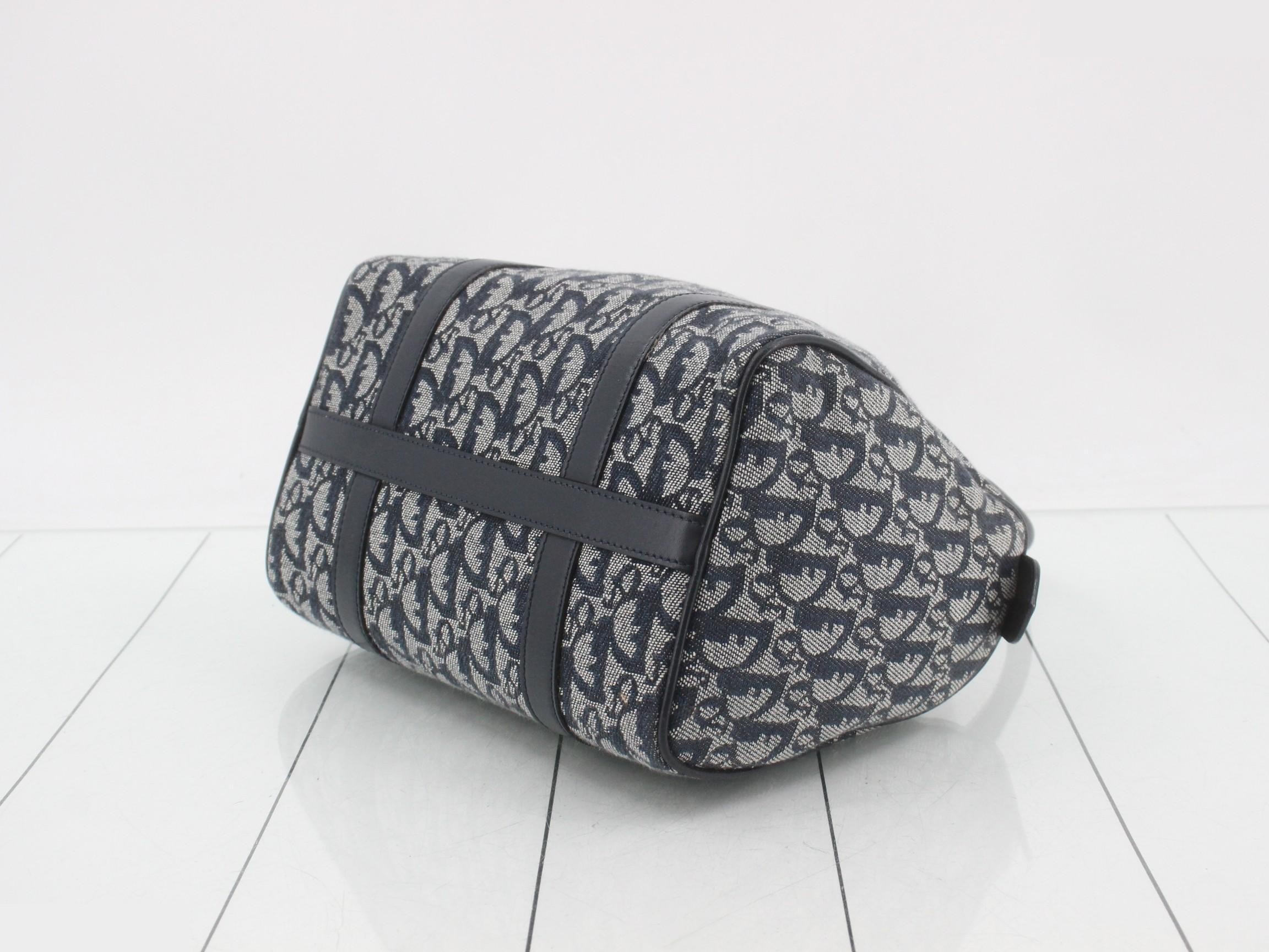 Trotter (bag) - Mini Boston bag - Monogram - 25 — view 6