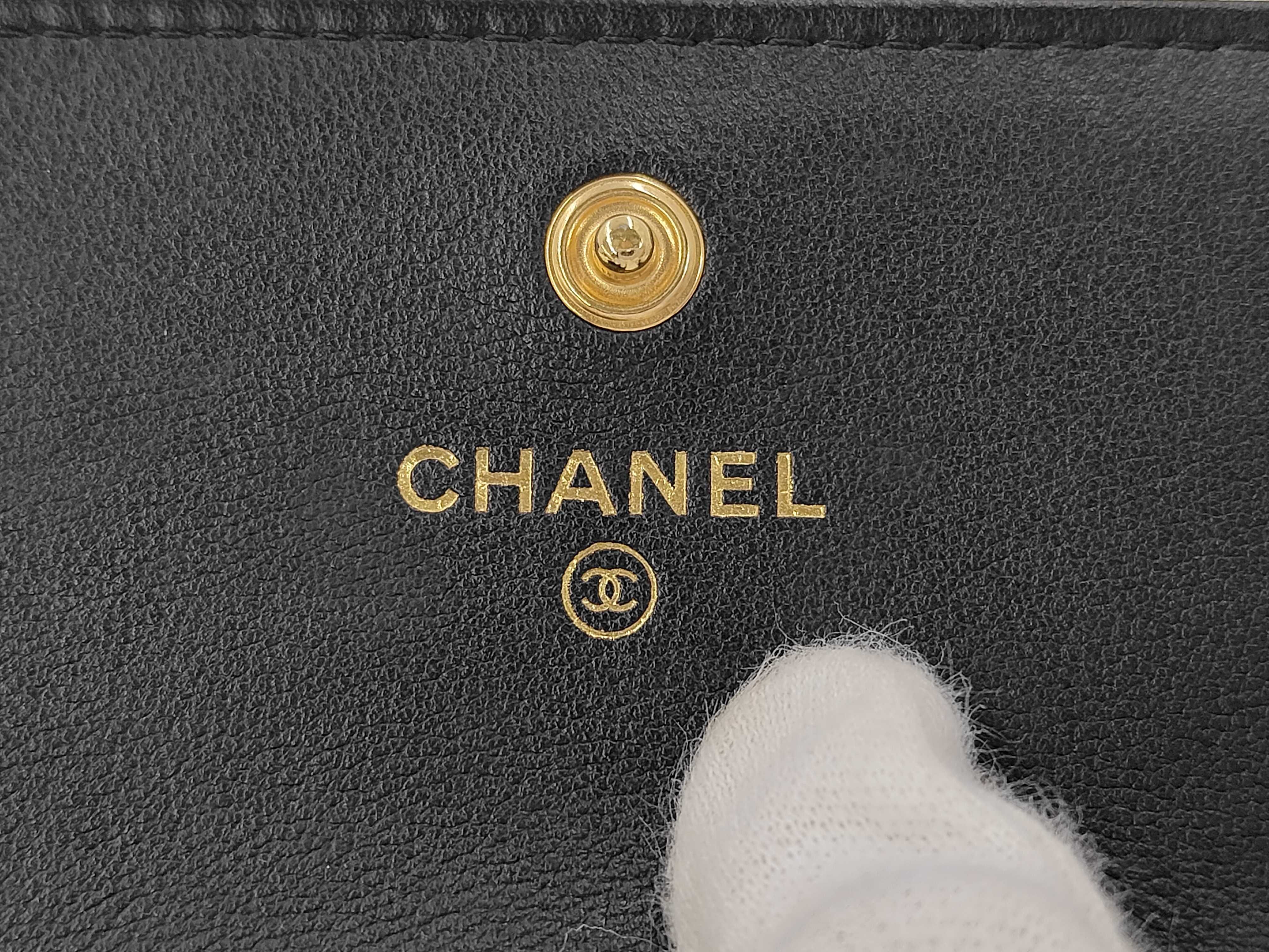 Wallet Shoulder Bag — view 9