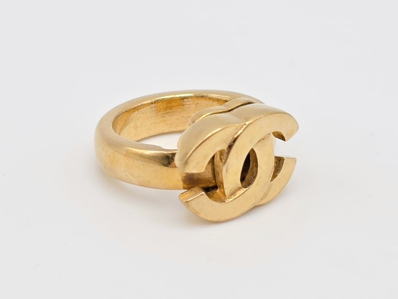 ring, size 12 — view 3