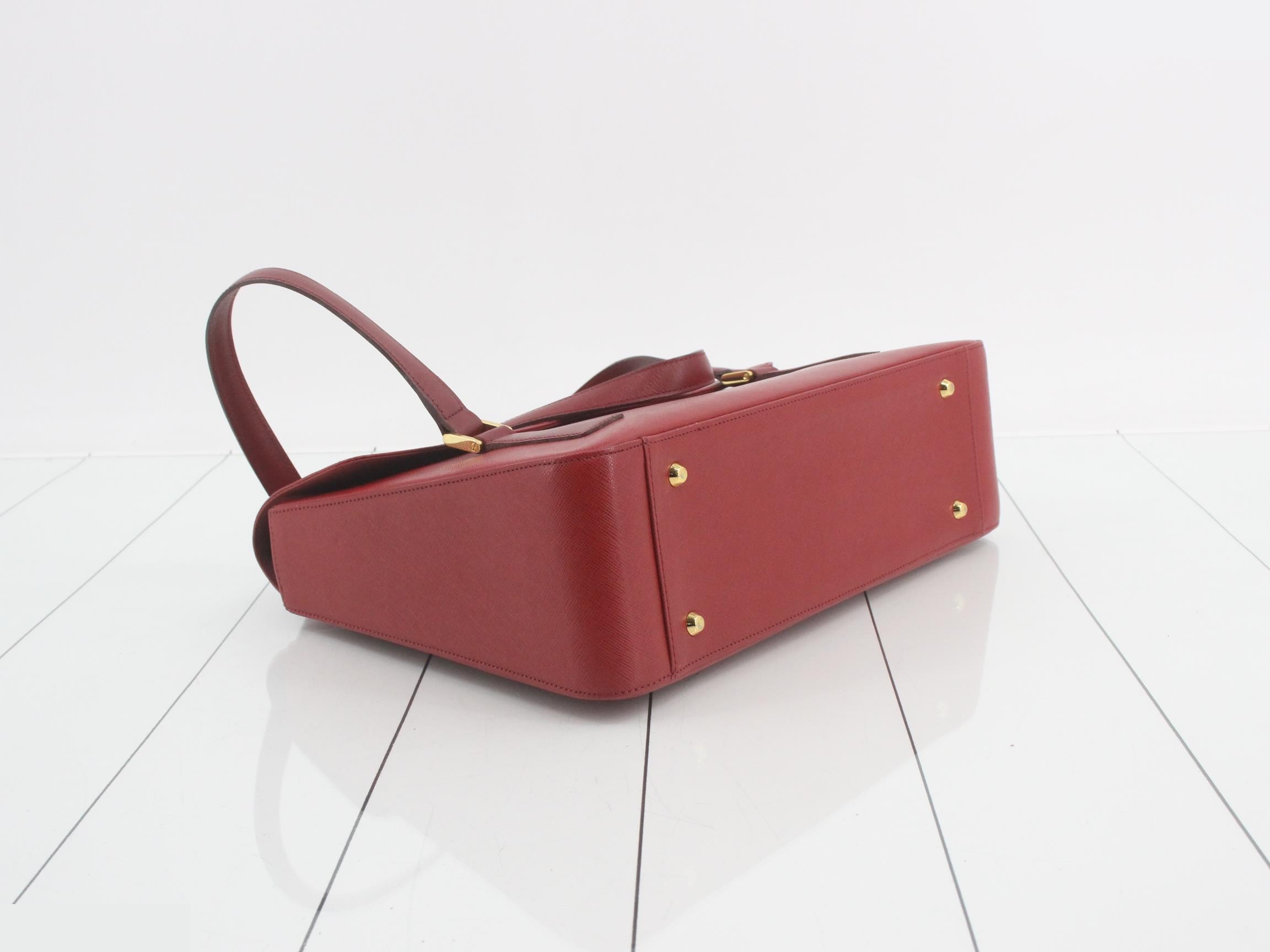 Other lines: Bags/Shoulder bags, Leather, Red — view 5