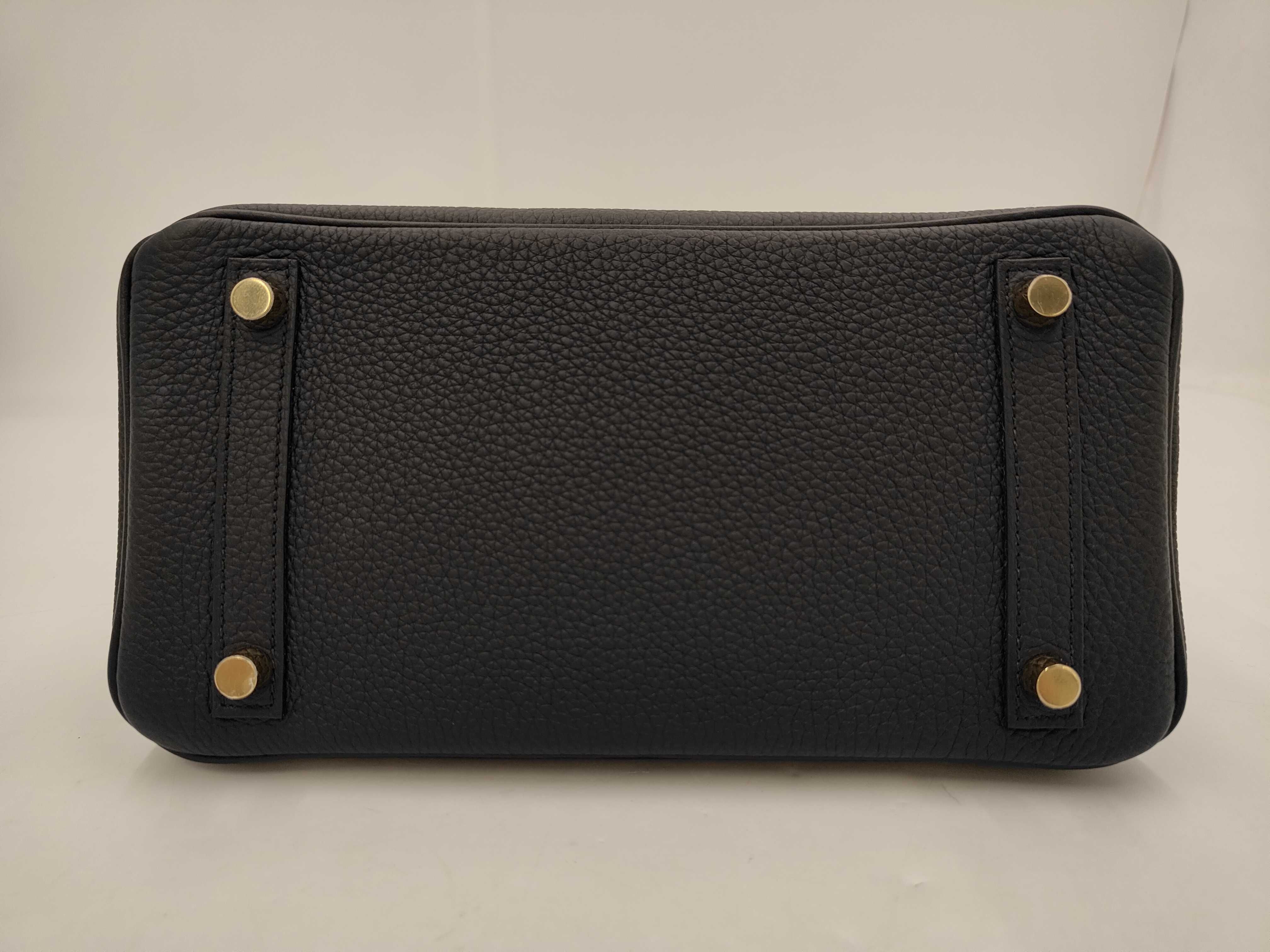 Birkin 25 Togo Black Handbag with Gold Hardware (K Stamp) — view 3