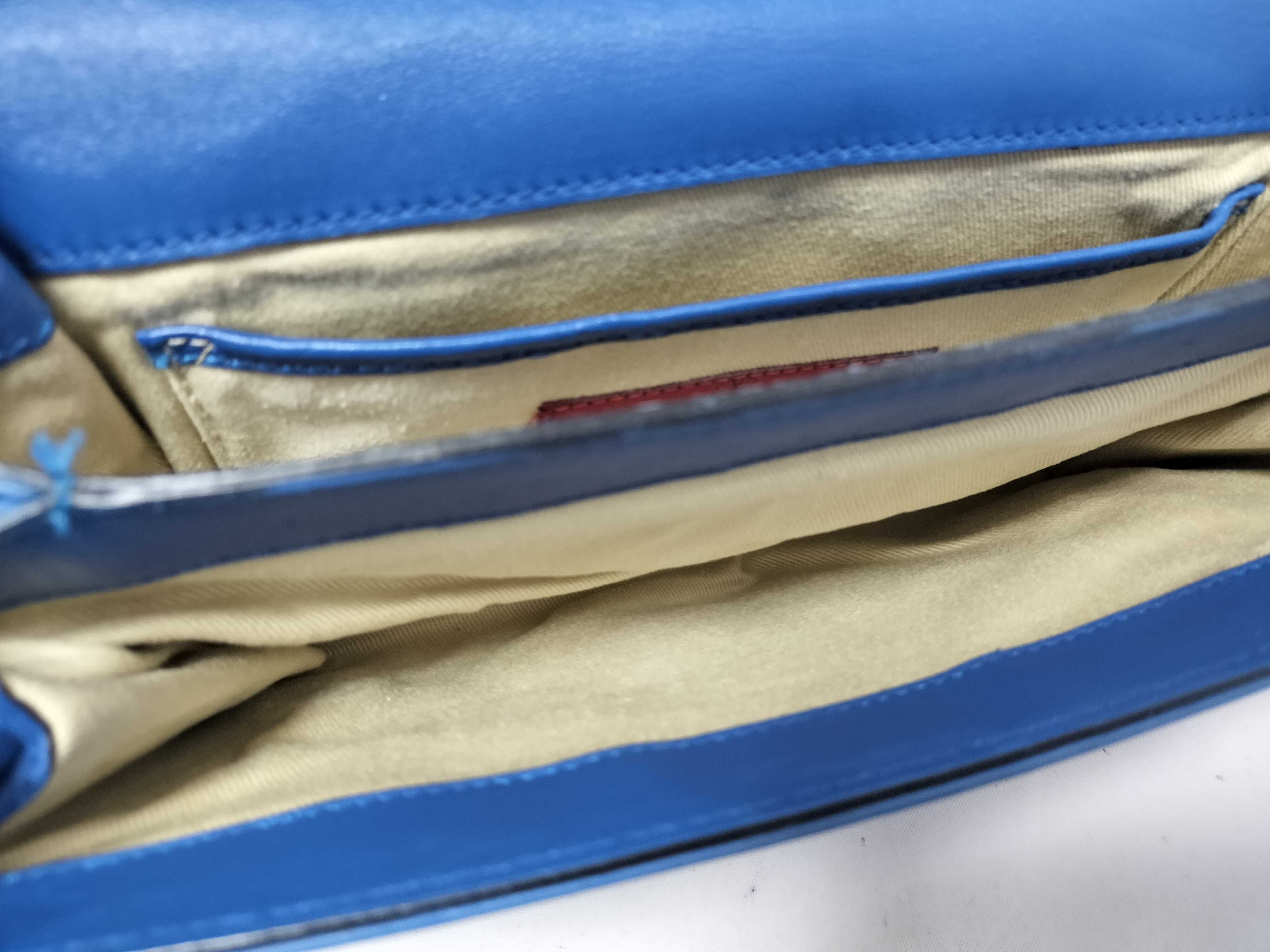 Chain Bag, Blue Shoulder Bag — view 8