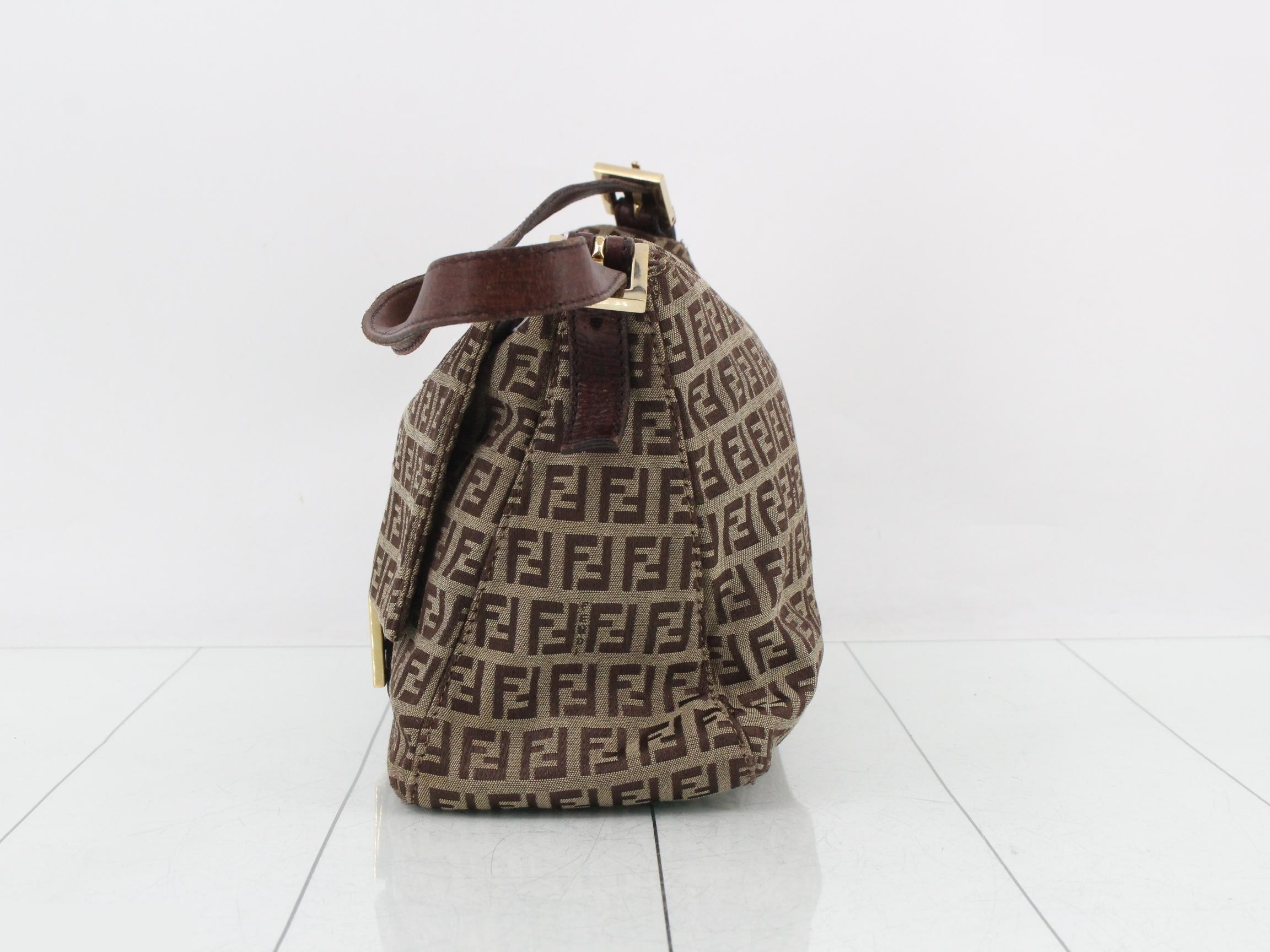 Mamma Bucket Zucchino Shoulder Bag — view 3