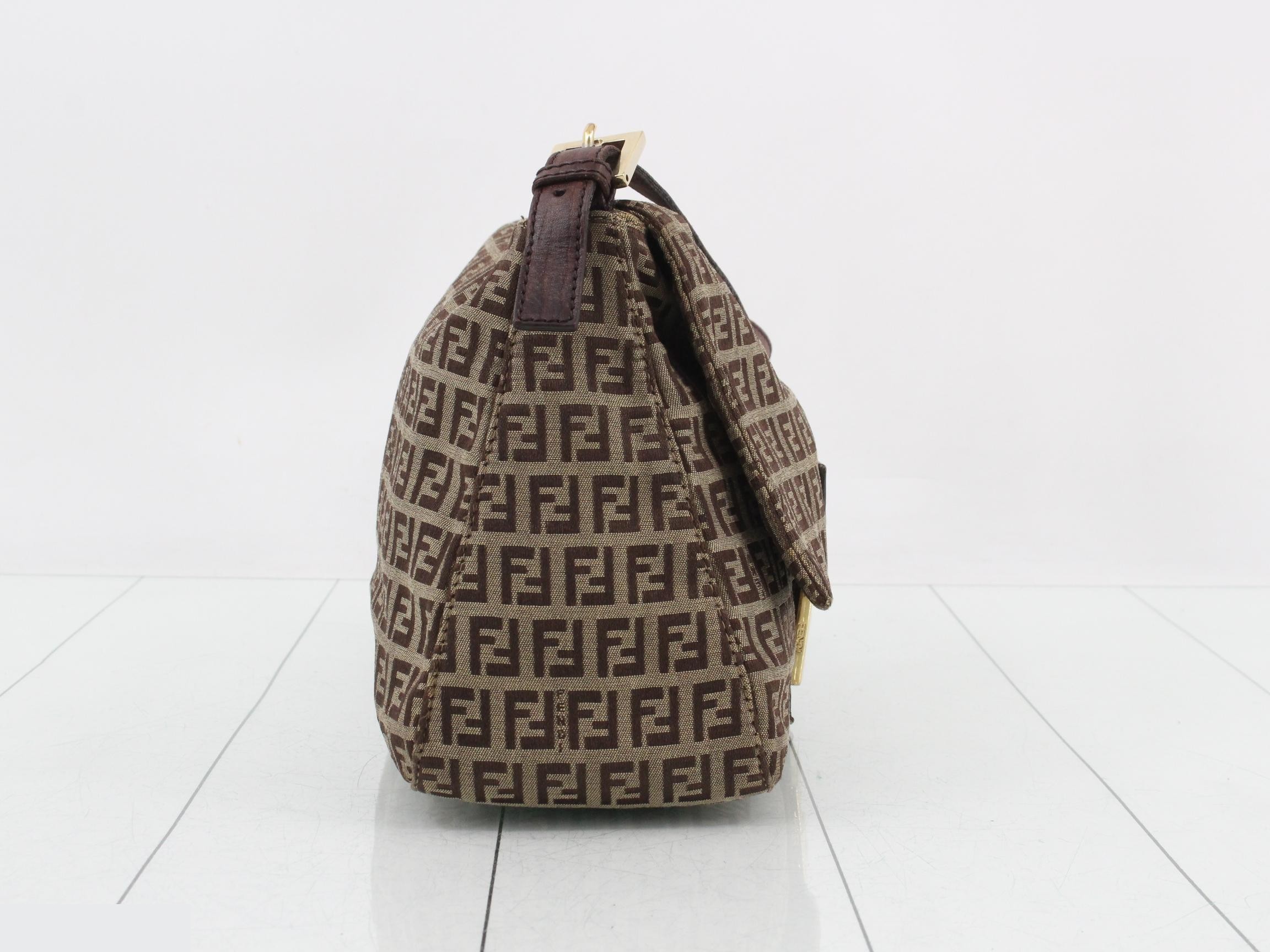 Mamma Bucket Zucchino Shoulder Bag — view 4