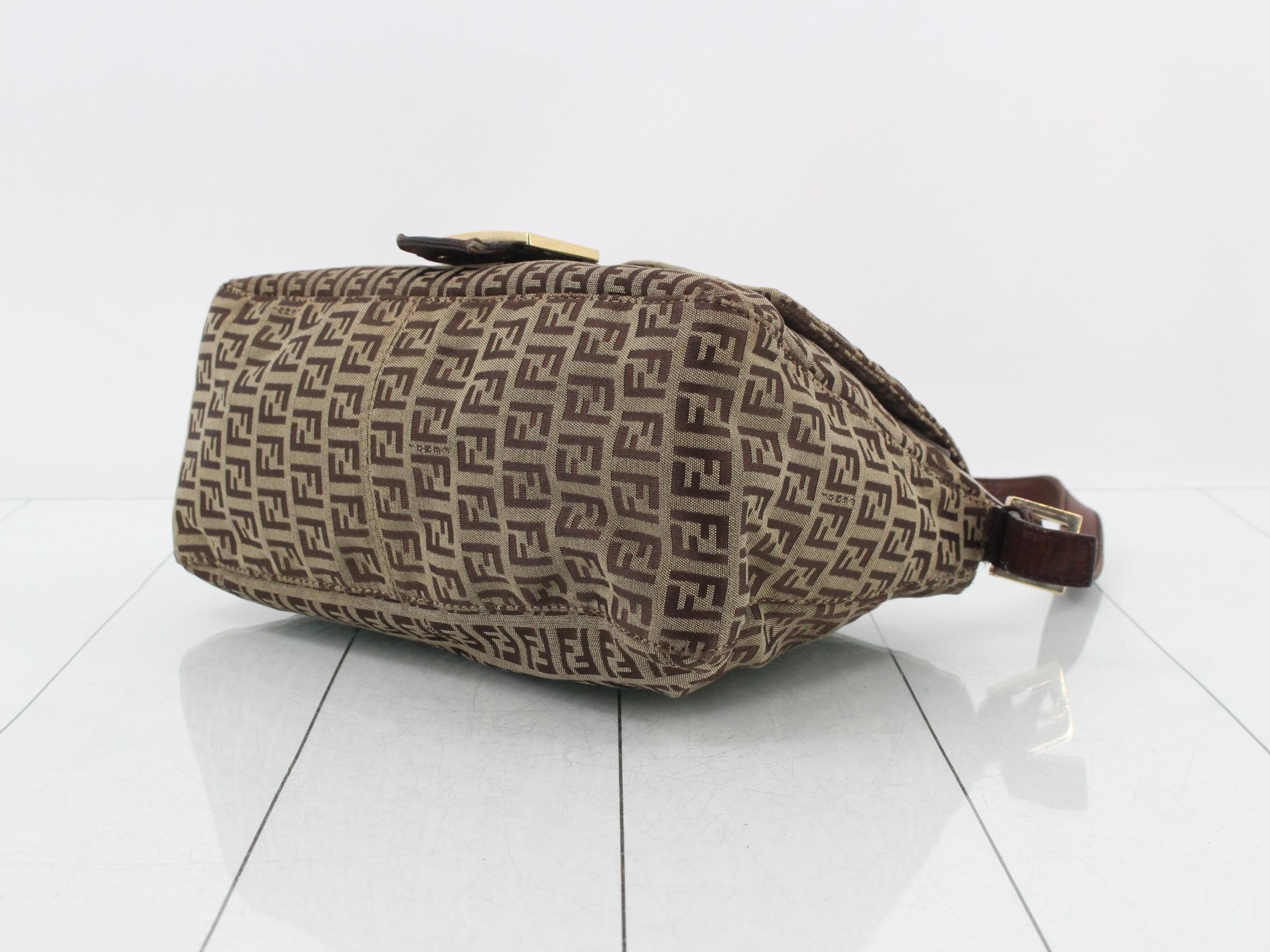 Mamma Bucket Zucchino Shoulder Bag — view 6