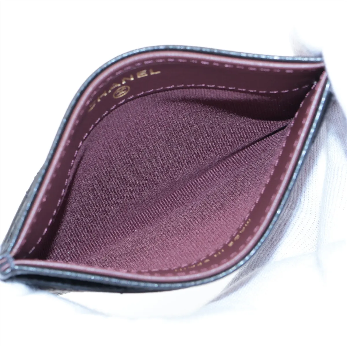 Matelassé Caviar Skin Card Case, Black with Gold Hardware, PL2188XG — view 5