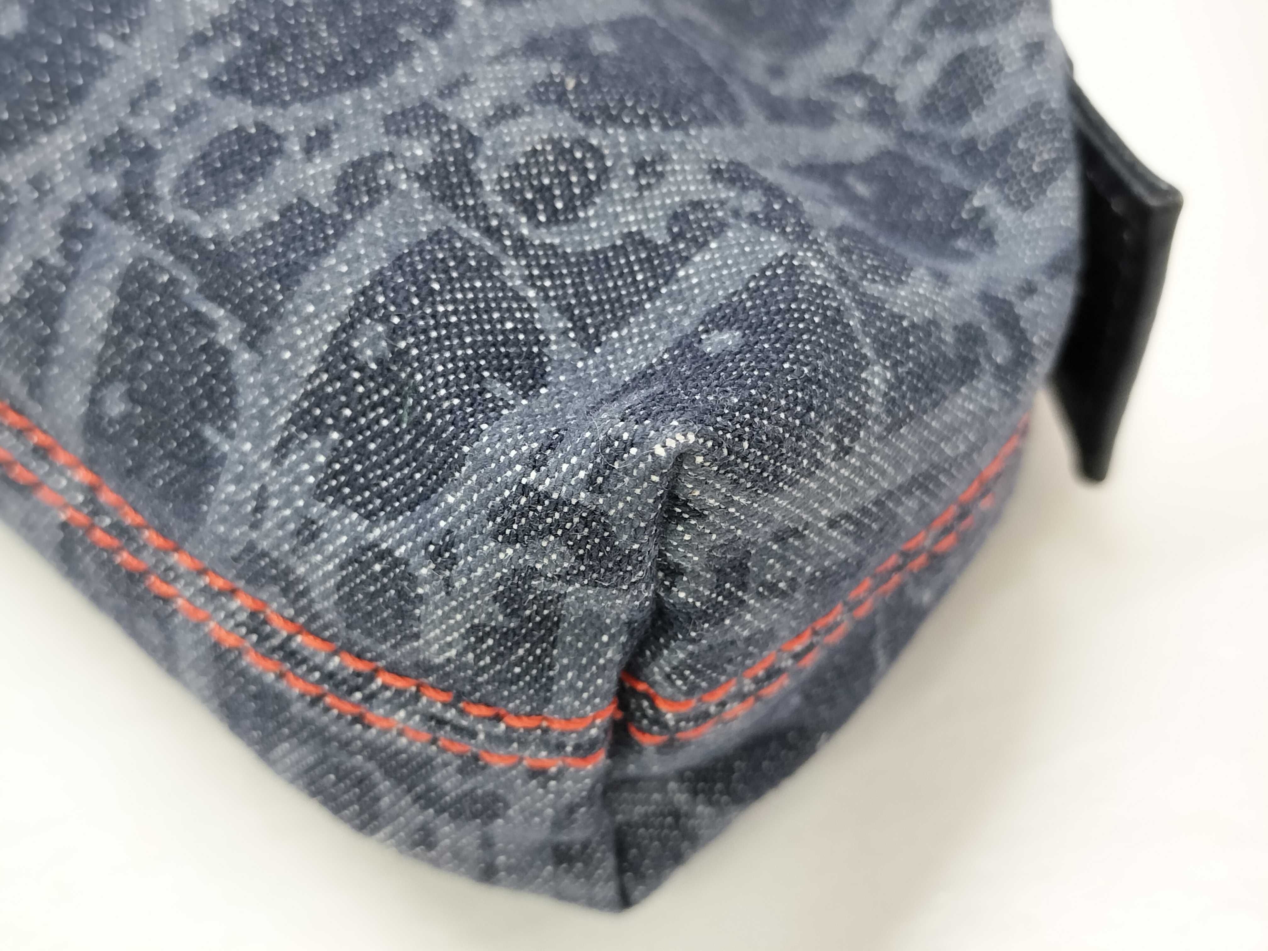 Trotter Flight Pouch Navy Pouch — view 4