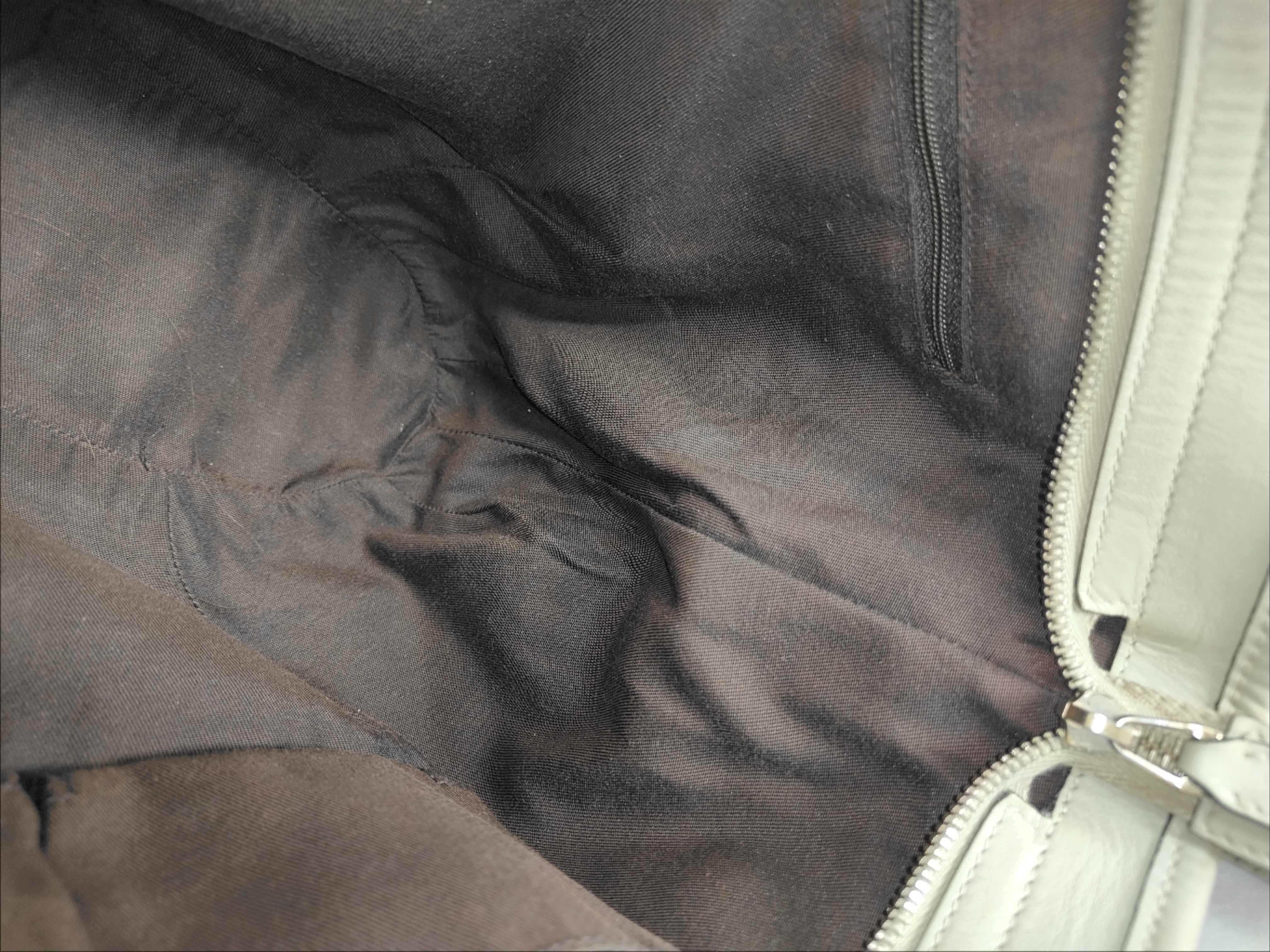 GG Canvas Shoulder Bag 388930 — view 15