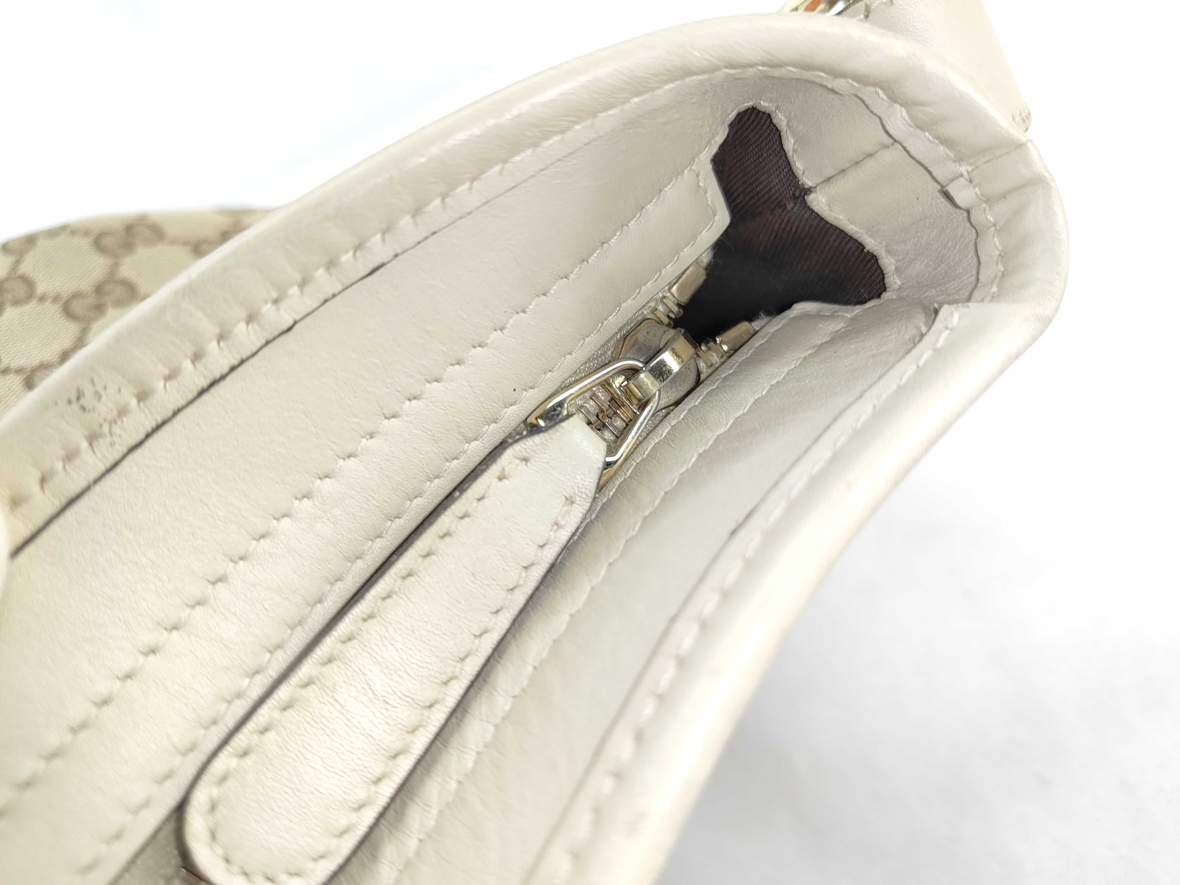 GG Canvas Shoulder Bag 388930 — view 10