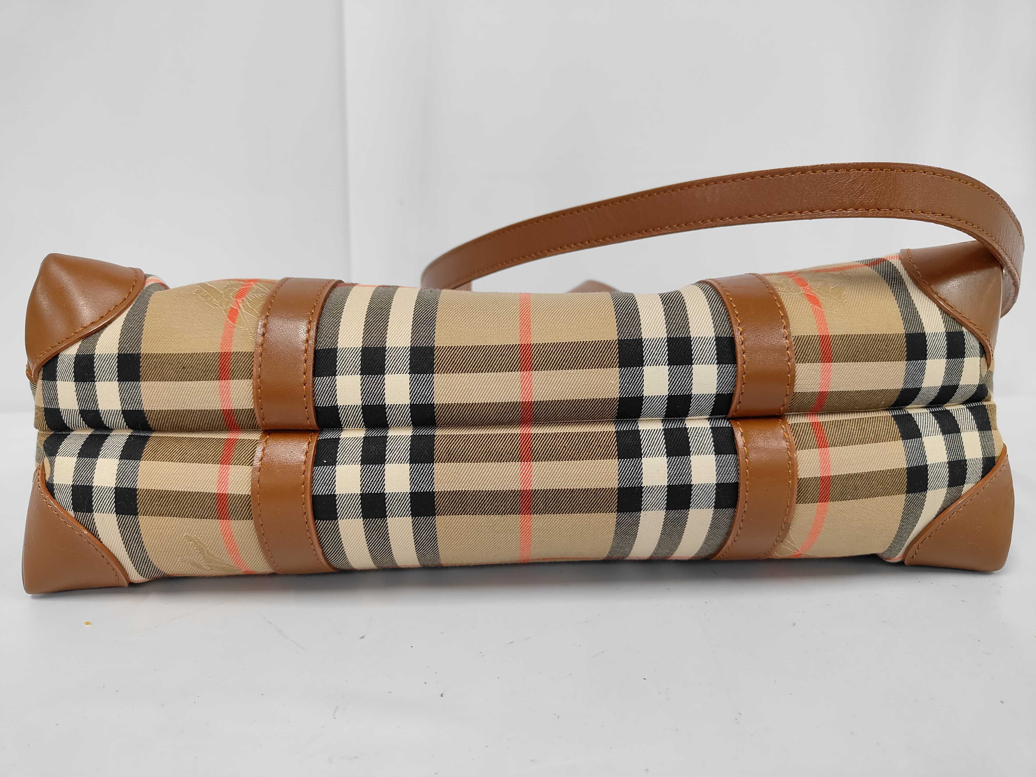 Nova Check Tote Bag — view 7