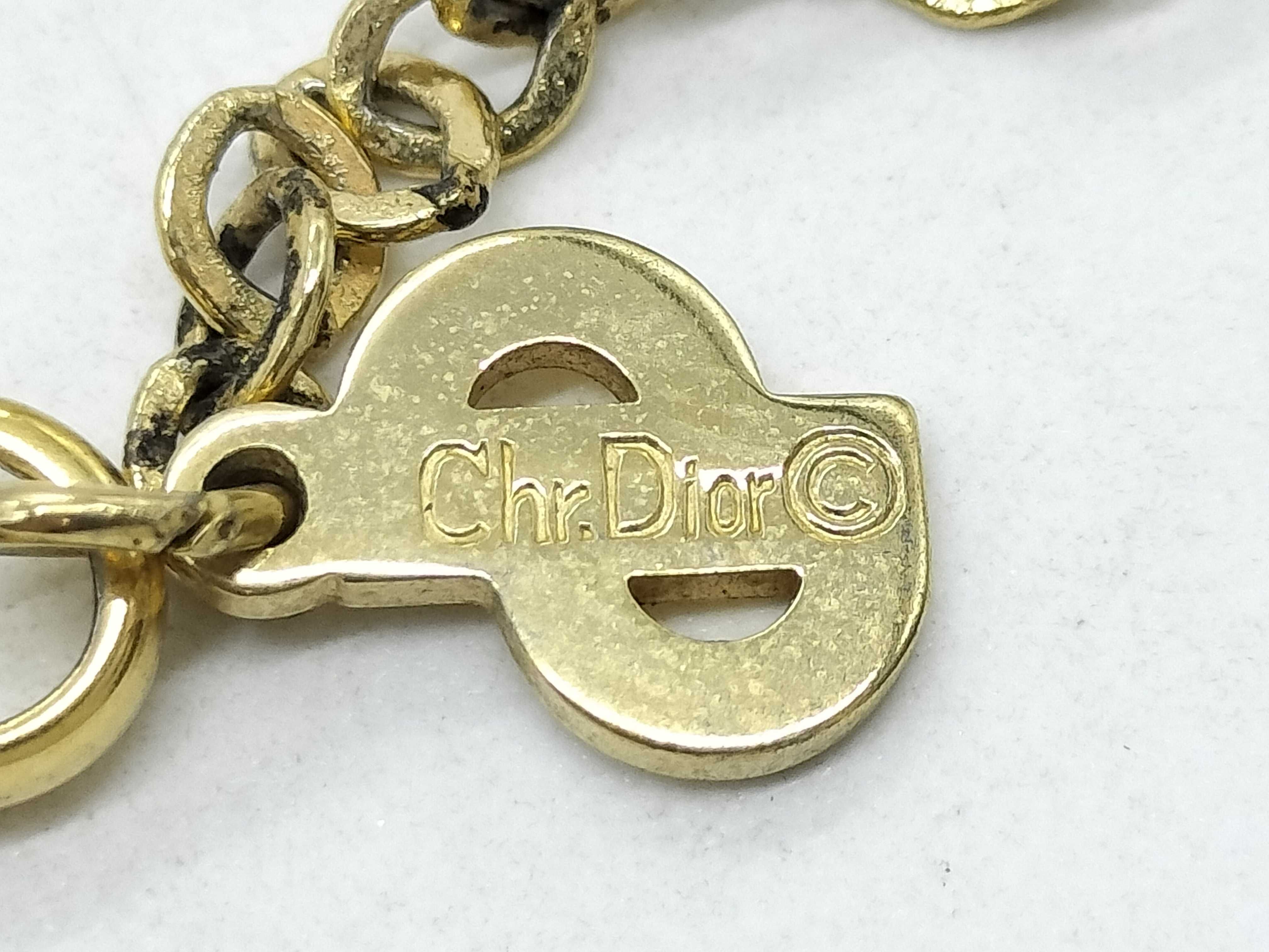 logo gold necklace — view 6