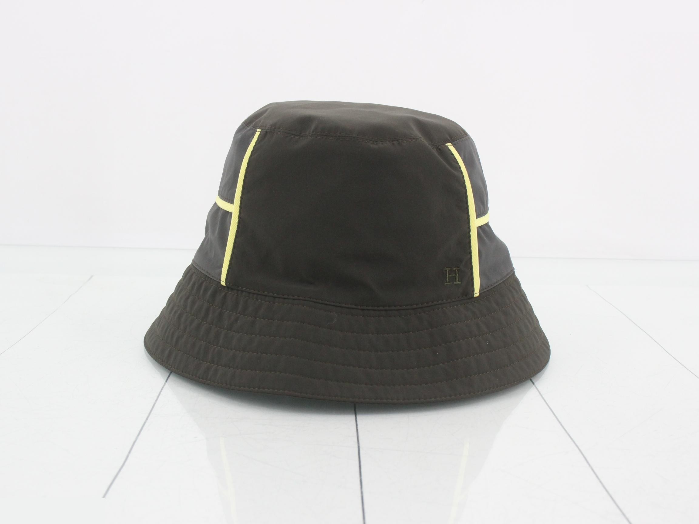 hat
