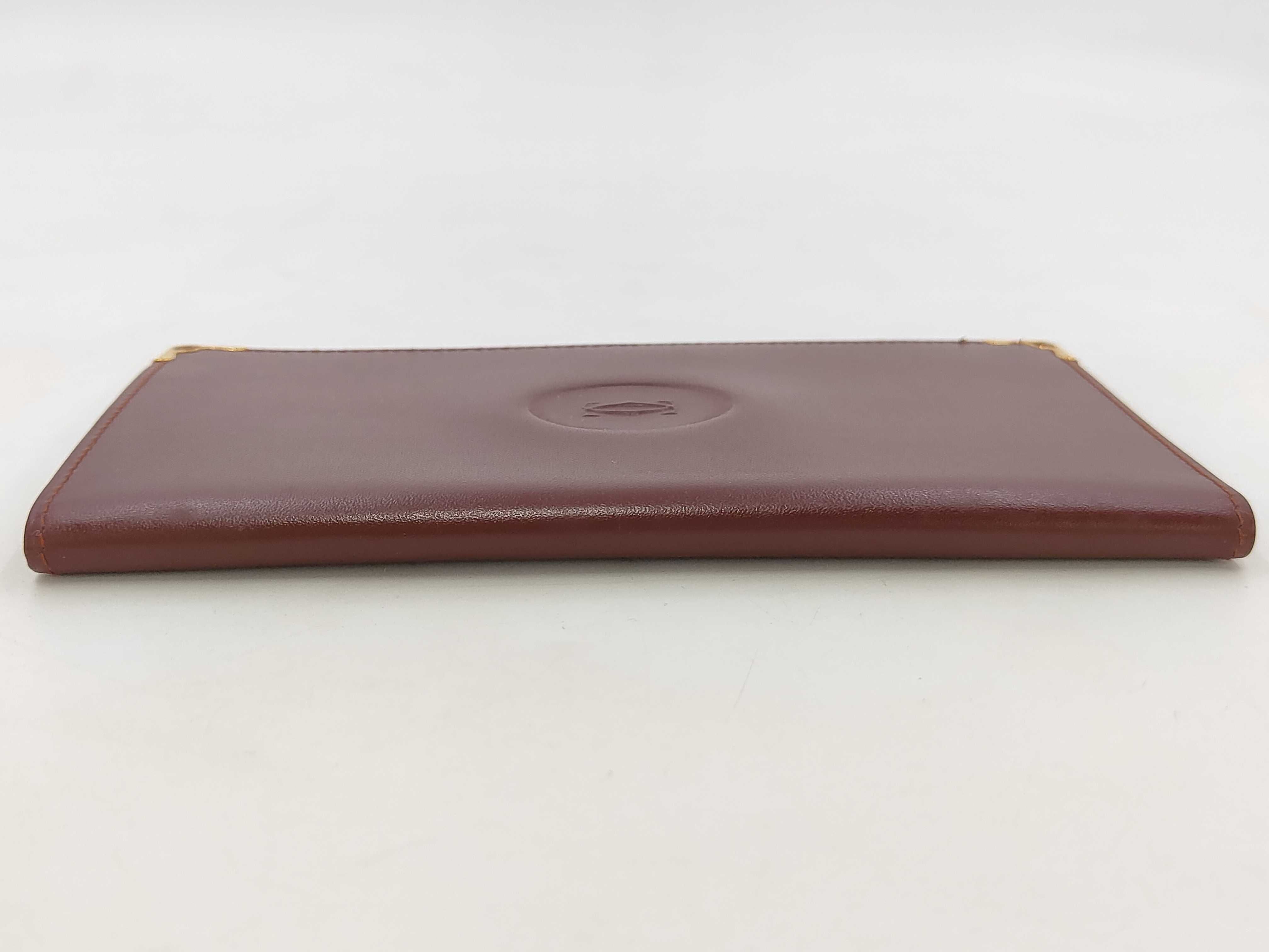 Must wallet in Bordeaux — view 3