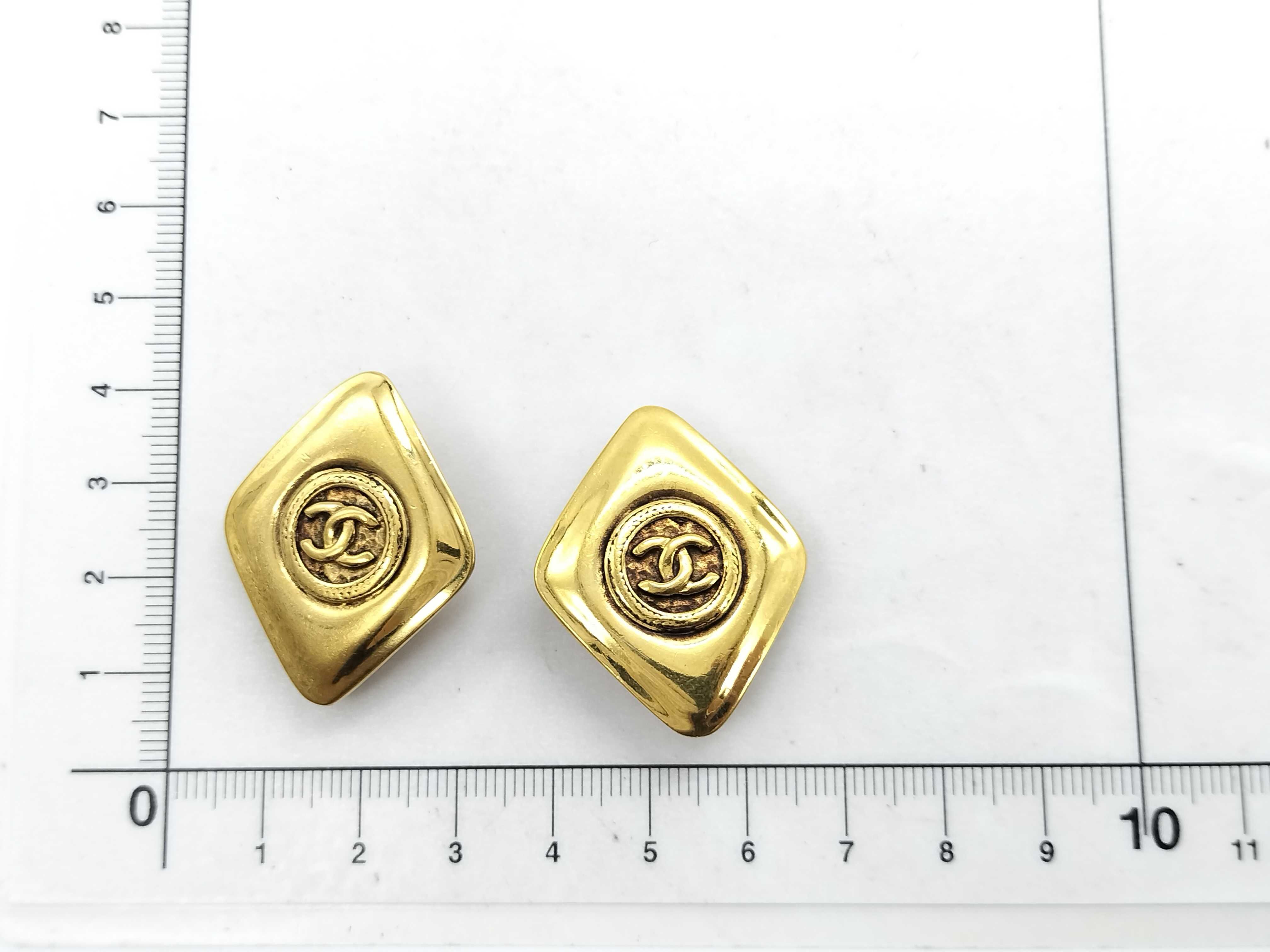 Coco Mark Square 2432 GP Earrings — view 6