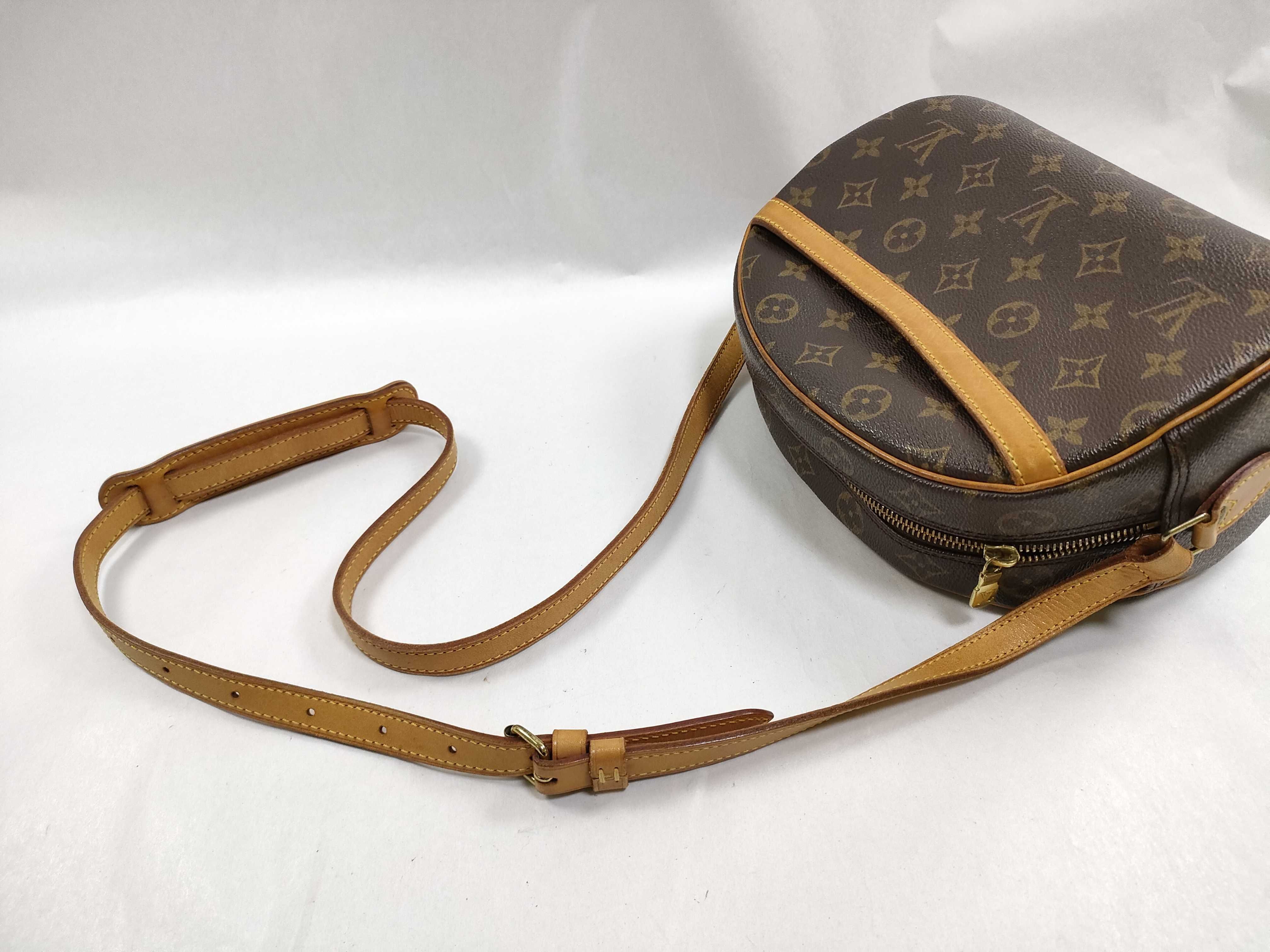 Monogram Blois M51221 BI0013 Brown Shoulder Bag — view 3