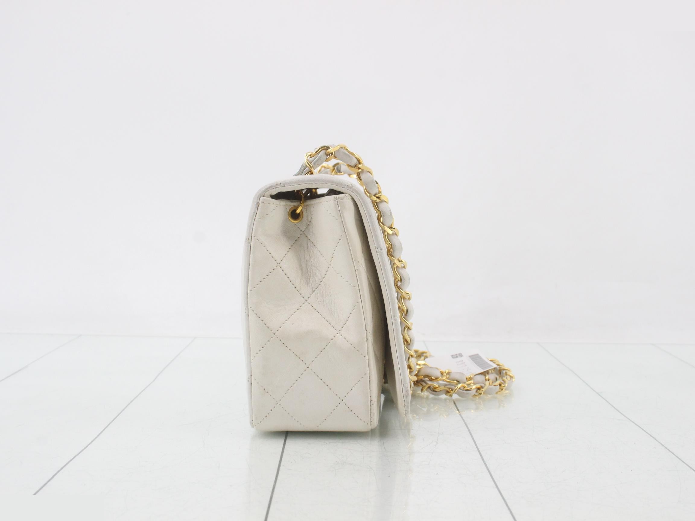 Turnlock Matelassé Chain Shoulder Bag — view 4