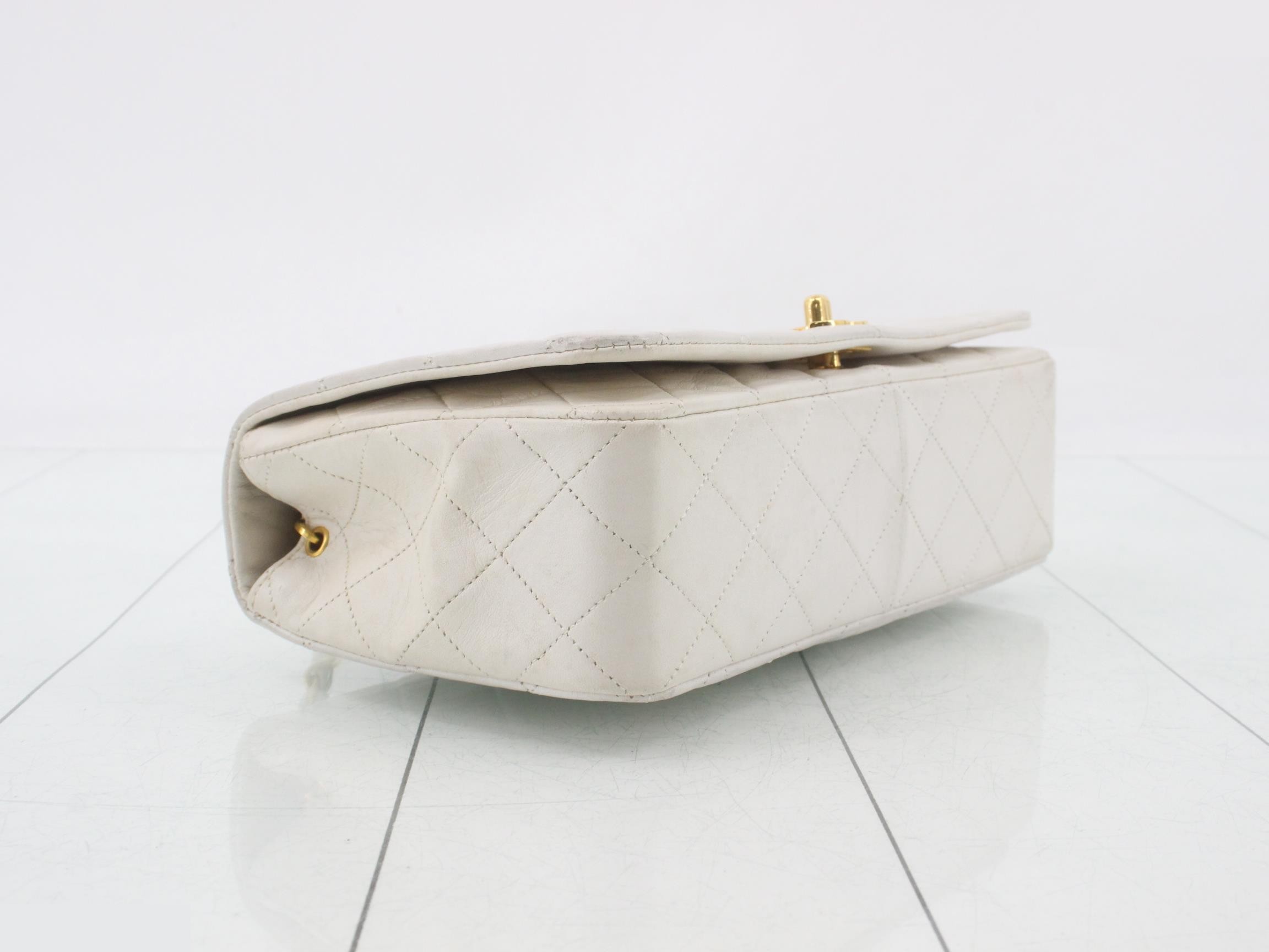 Turnlock Matelassé Chain Shoulder Bag — view 5