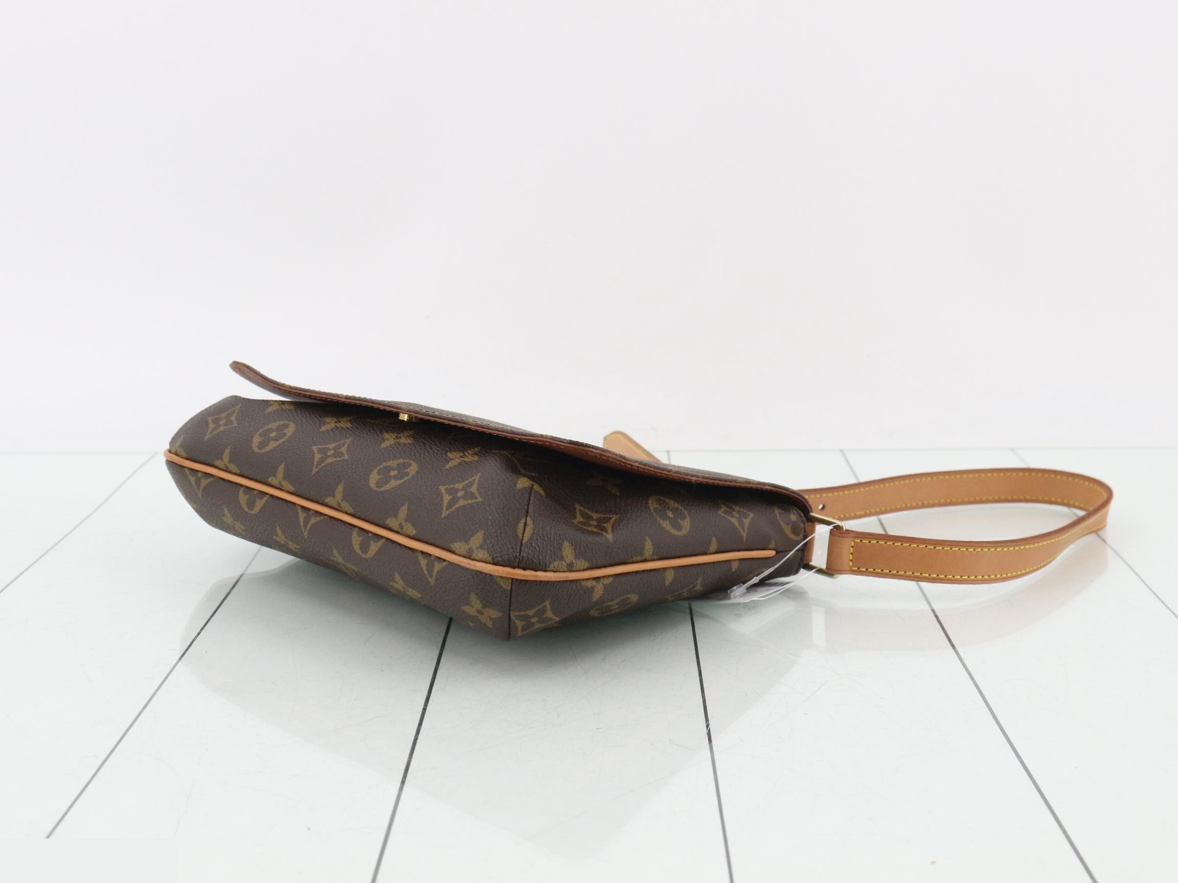 Musette Tango Short Shoulder — view 6