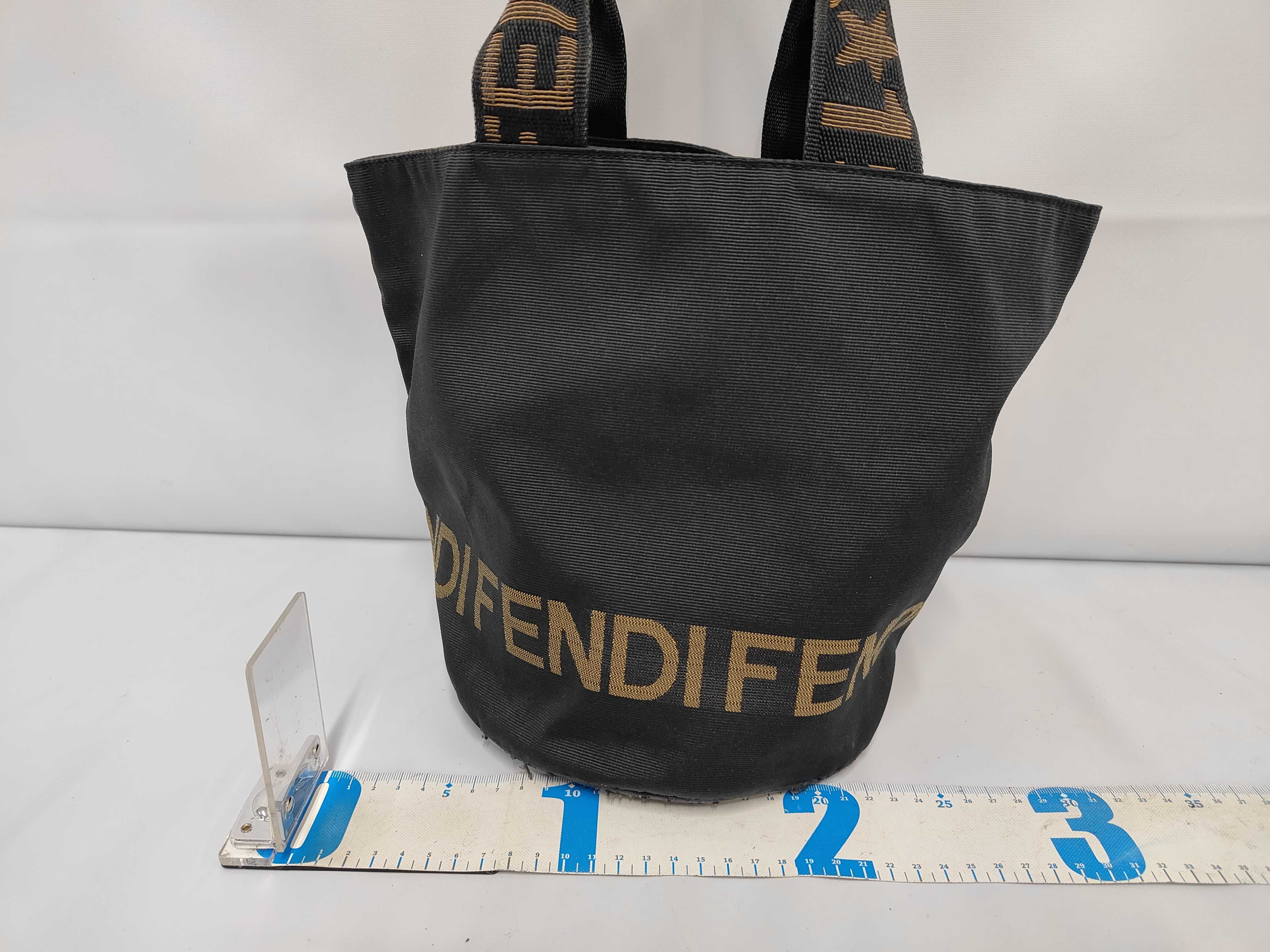handbag — view 2
