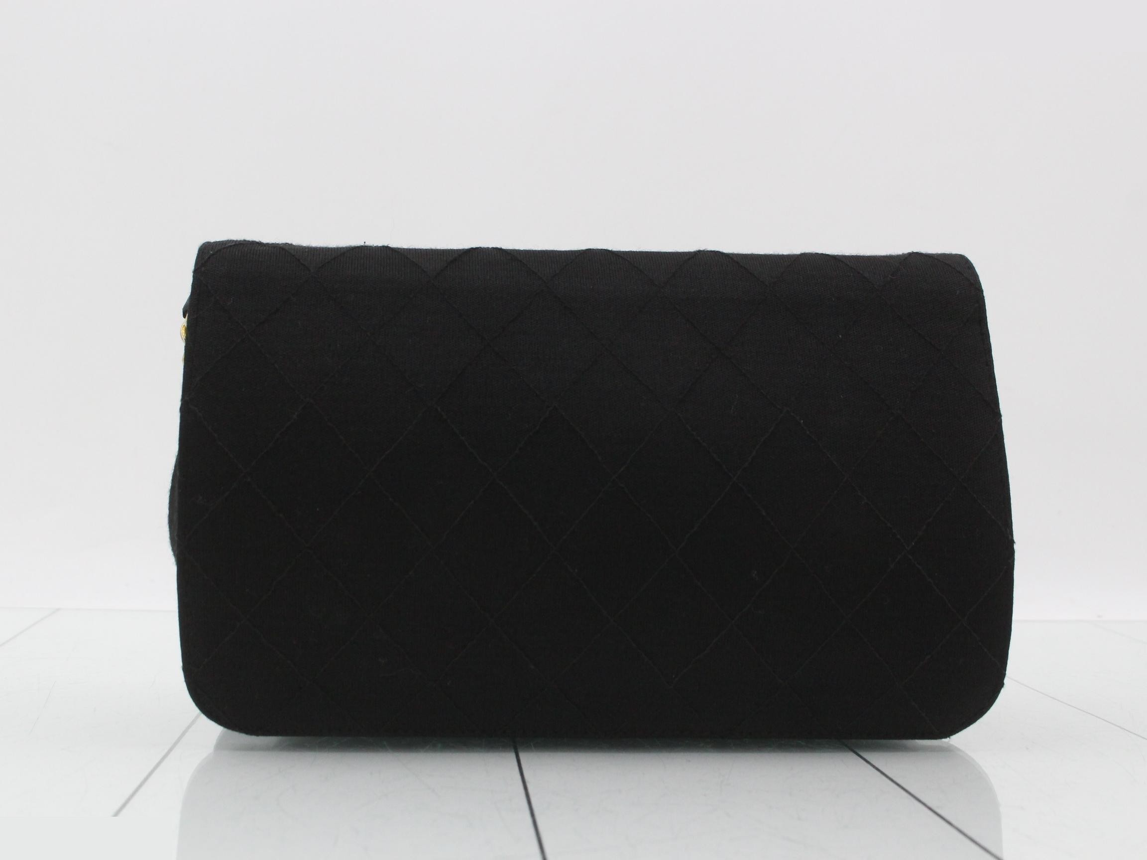 Matelassé Push-Lock Chain Shoulder Bag, Cotton — view 2