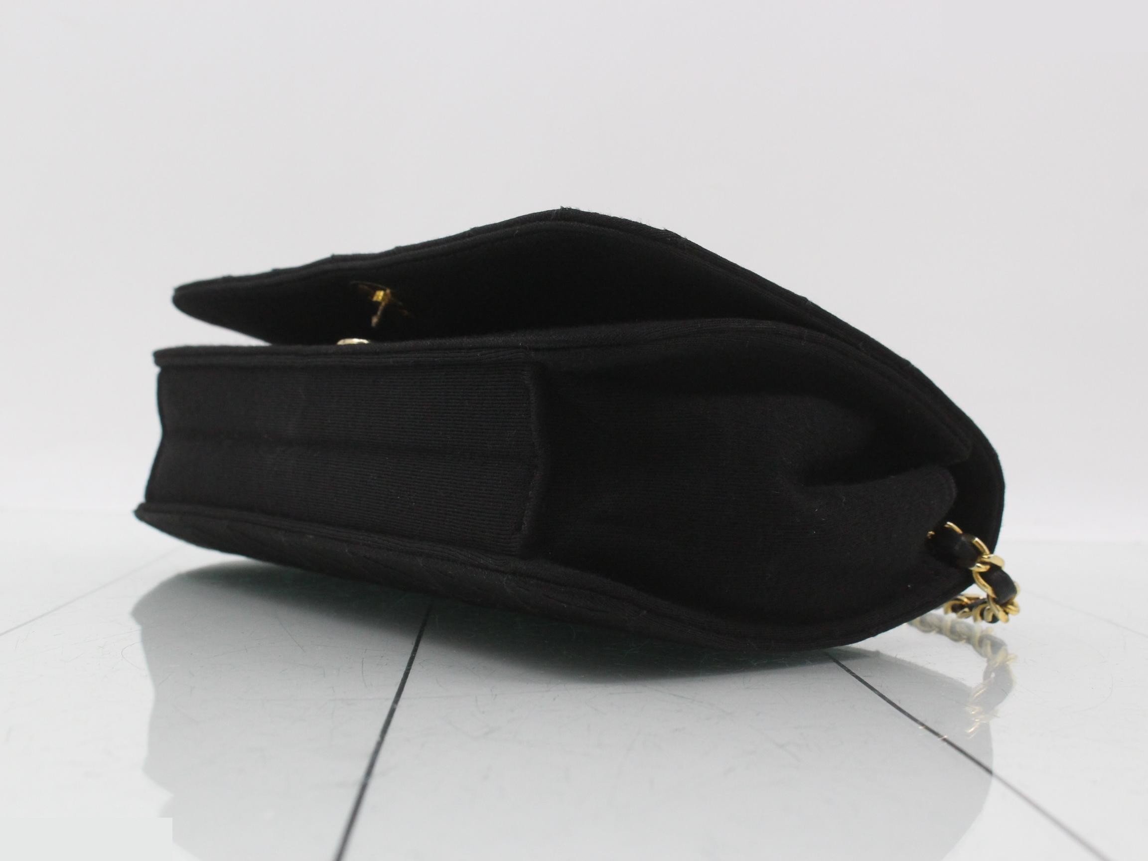 Matelassé Push-Lock Chain Shoulder Bag, Cotton — view 6
