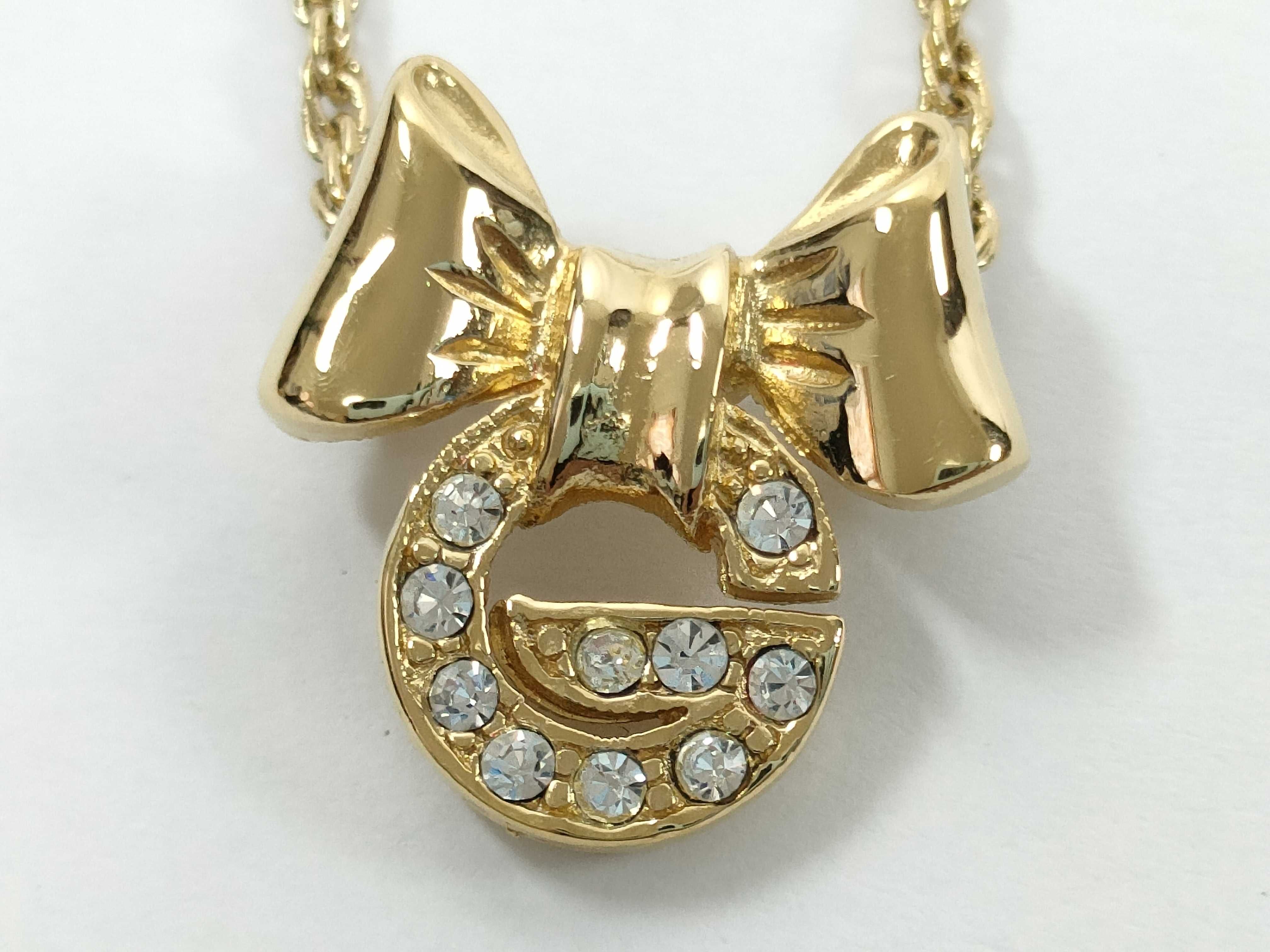 Necklace — view 2