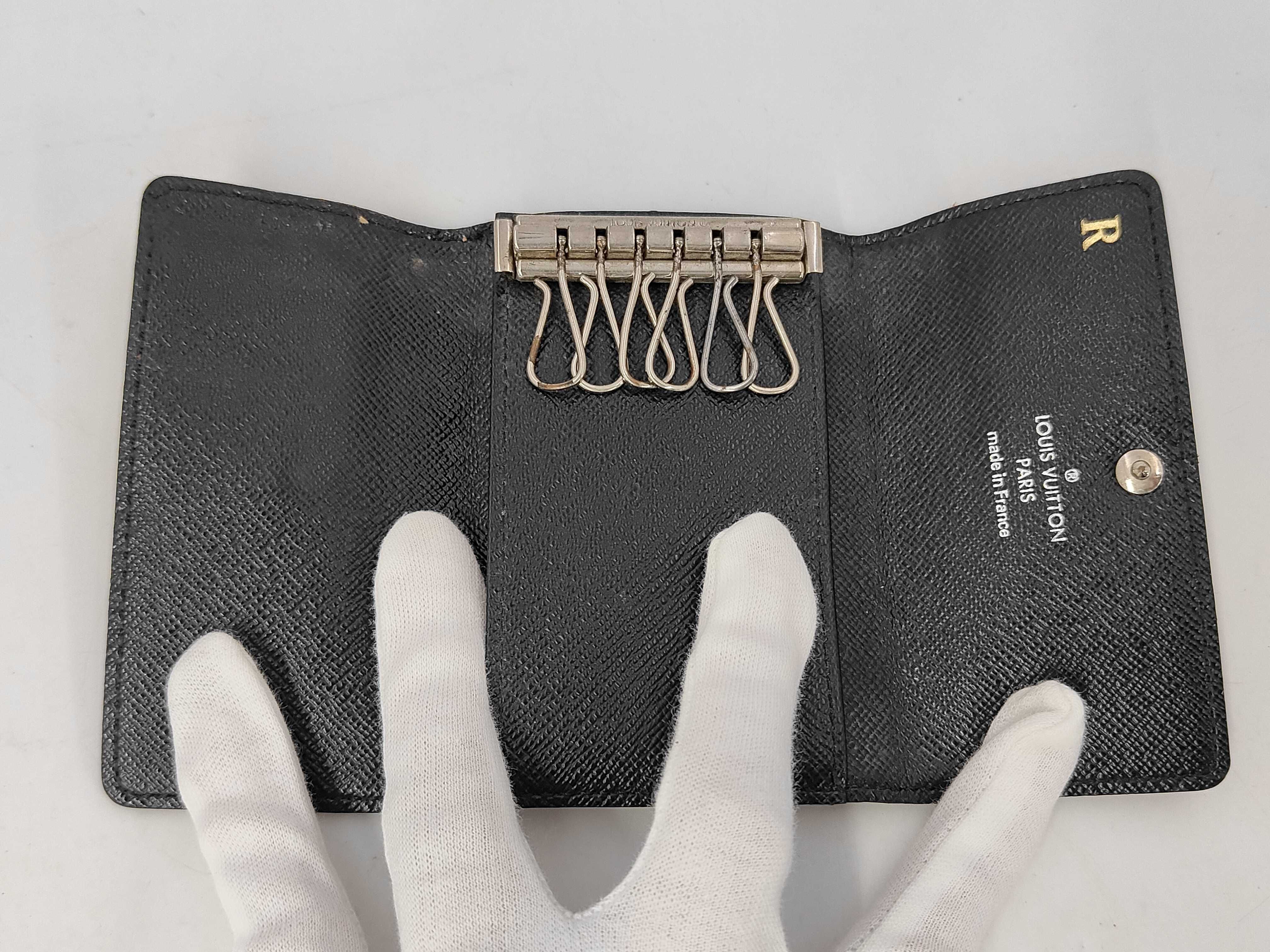 Damier Graphite Key Case — view 4