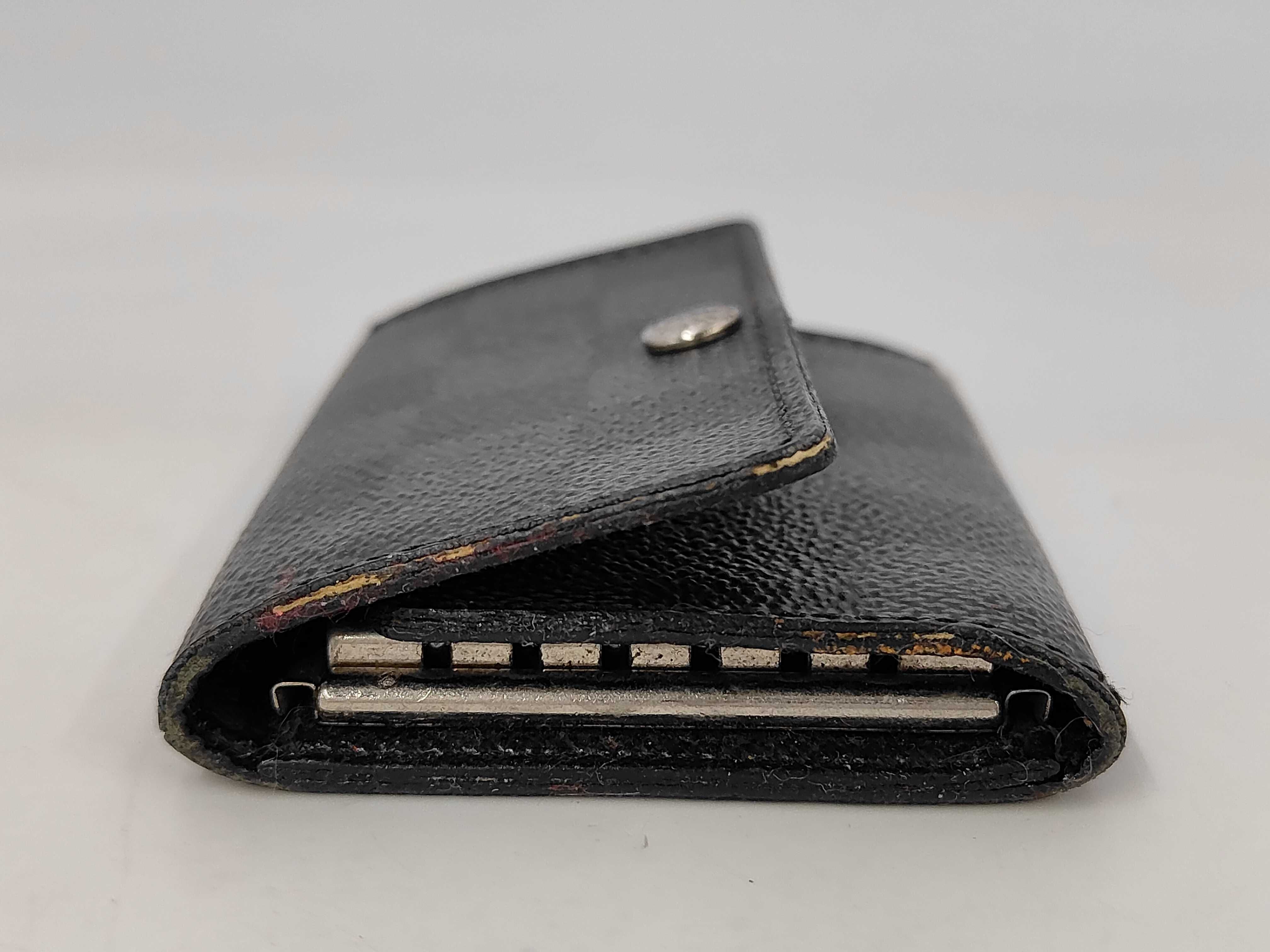 Damier Graphite Key Case — view 8