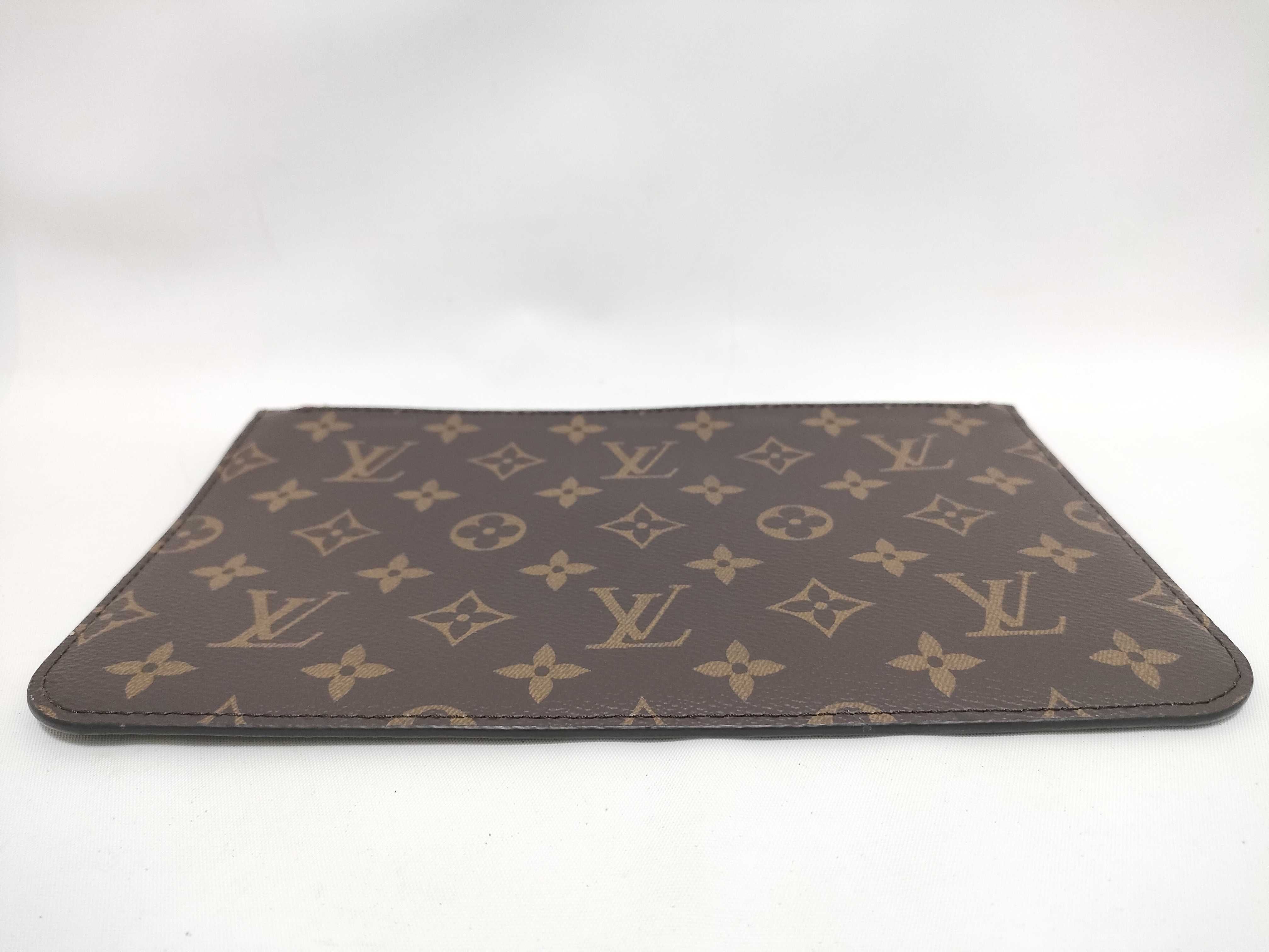 Monogram Neverfull MM Pouch — view 6