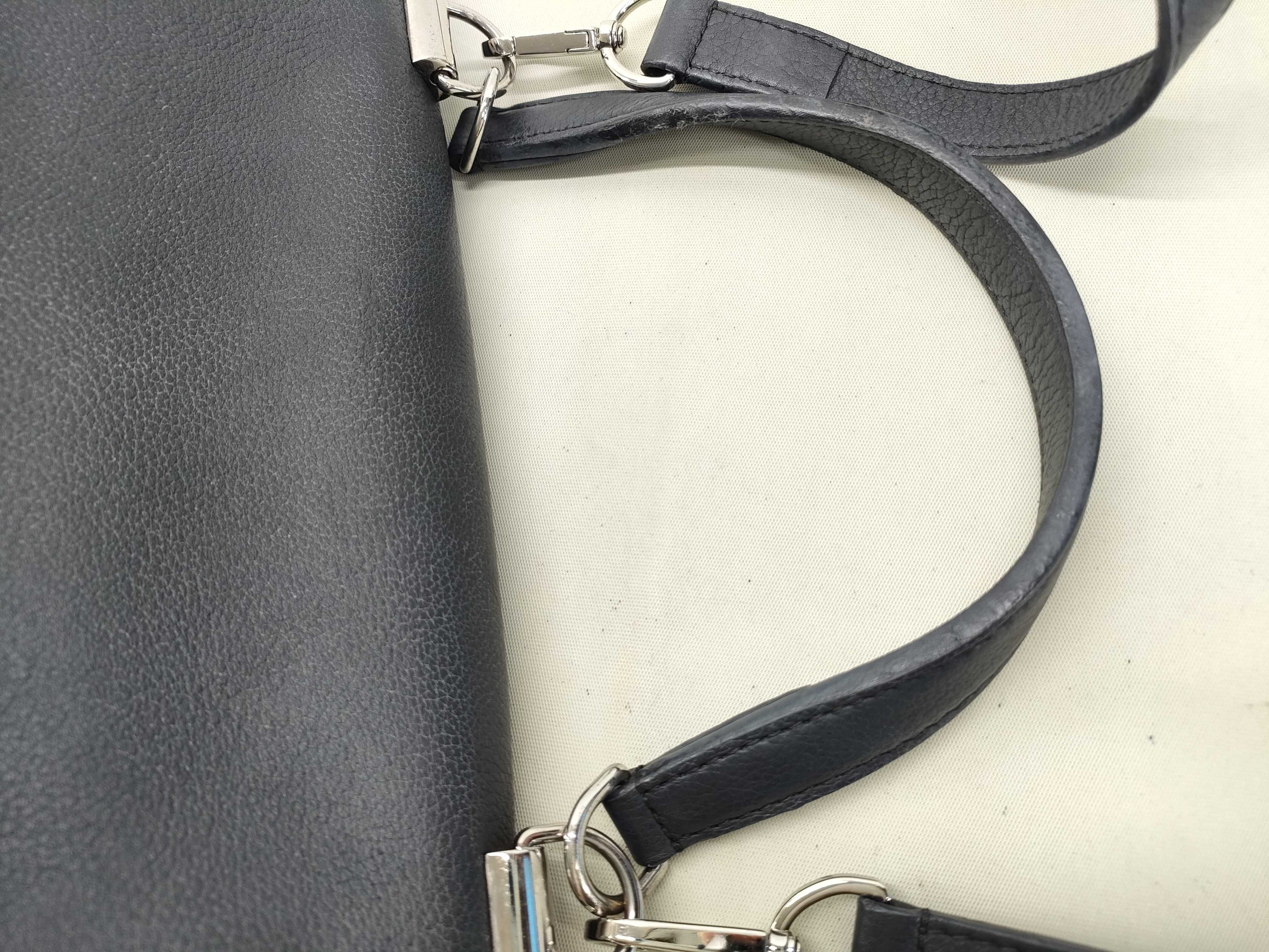 MY-Lockme Cartable M50250 FL00117 Black LV Logo & Leather - Grad Shoulder Bag — view 5