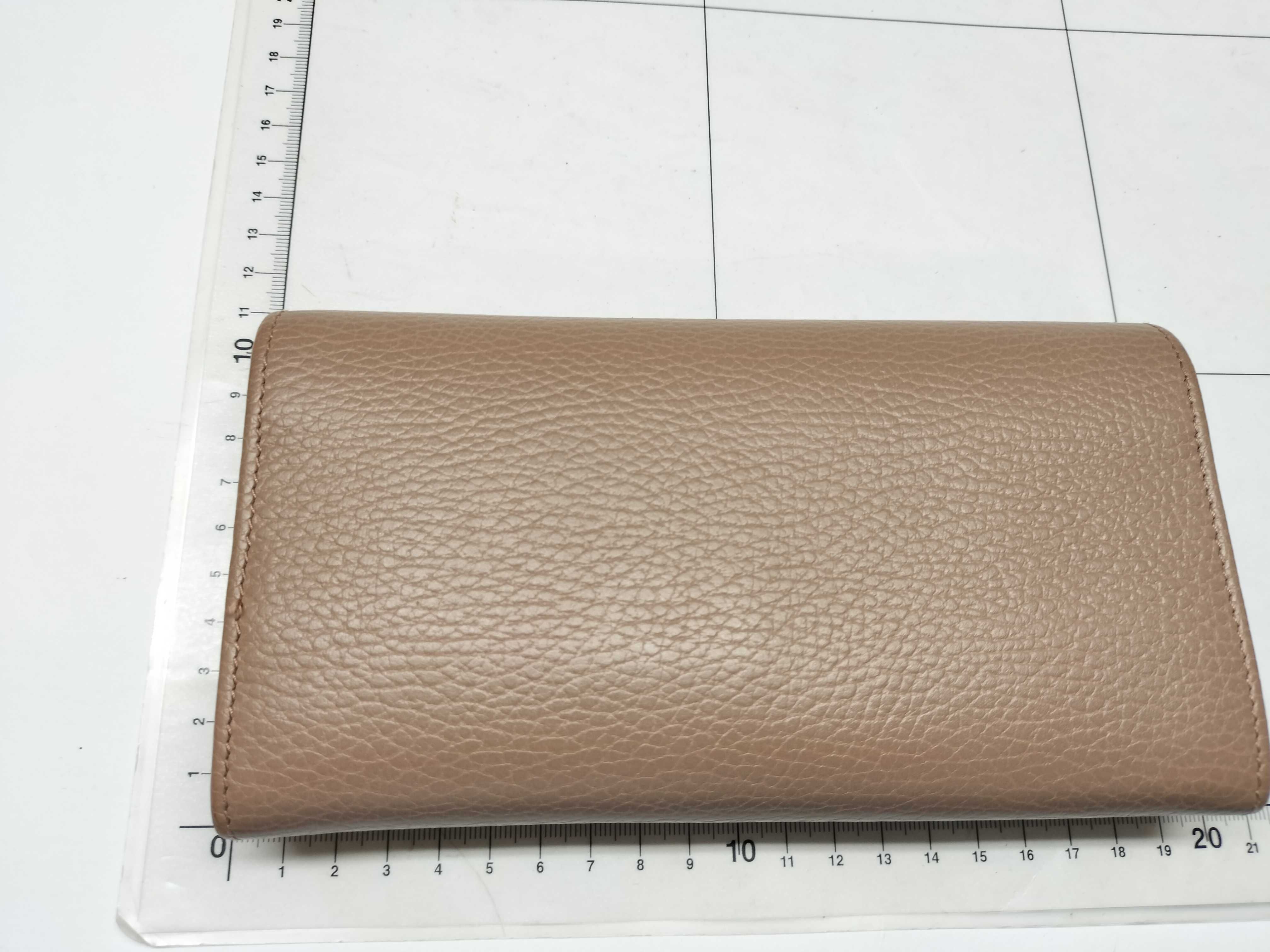 Long Wallet GG Marmont Leather 456116-520981 Wallet — view 2
