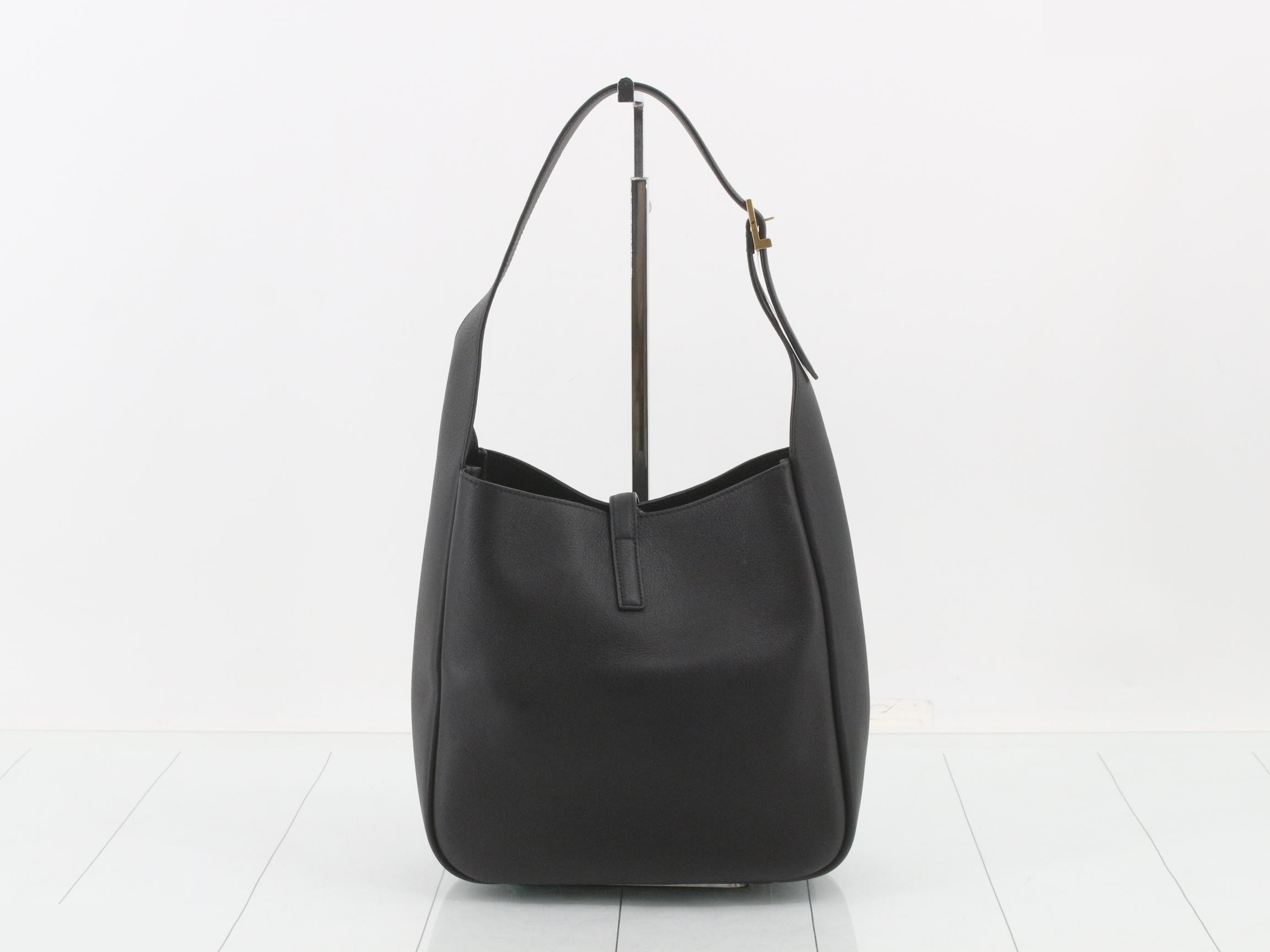 Le Cincassette Leather One-Shoulder Bag, Black — view 2