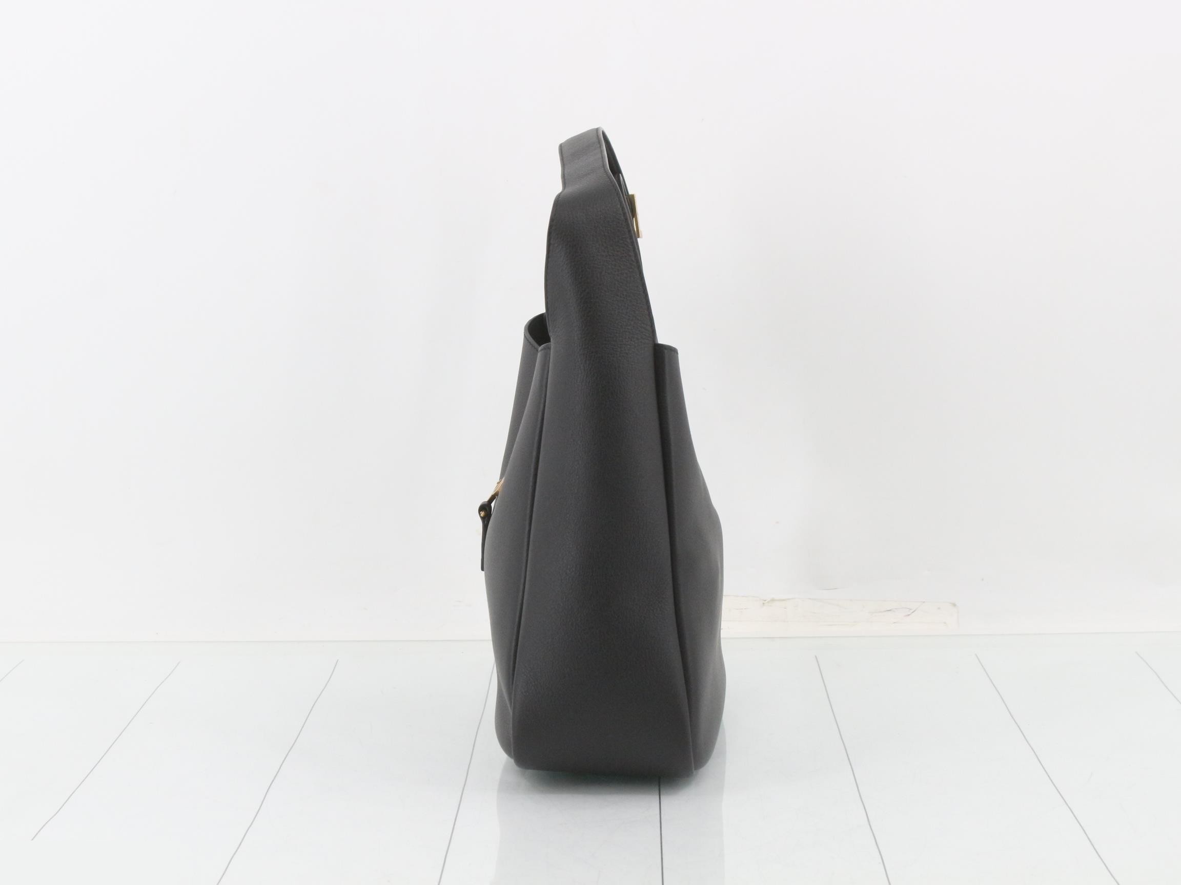 Le Cincassette Leather One-Shoulder Bag, Black — view 3