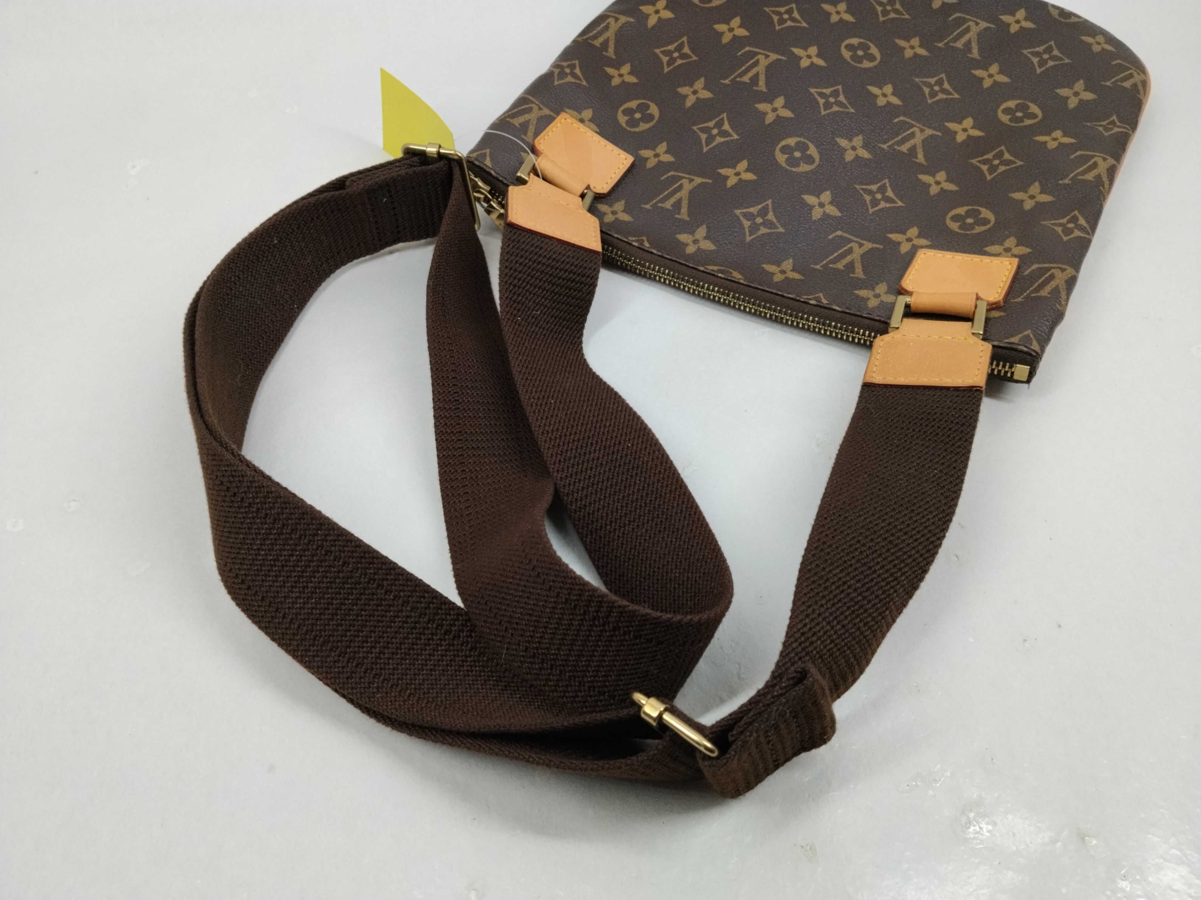 Monogram M40044 Pochette Bosphore Shoulder Bag — view 6