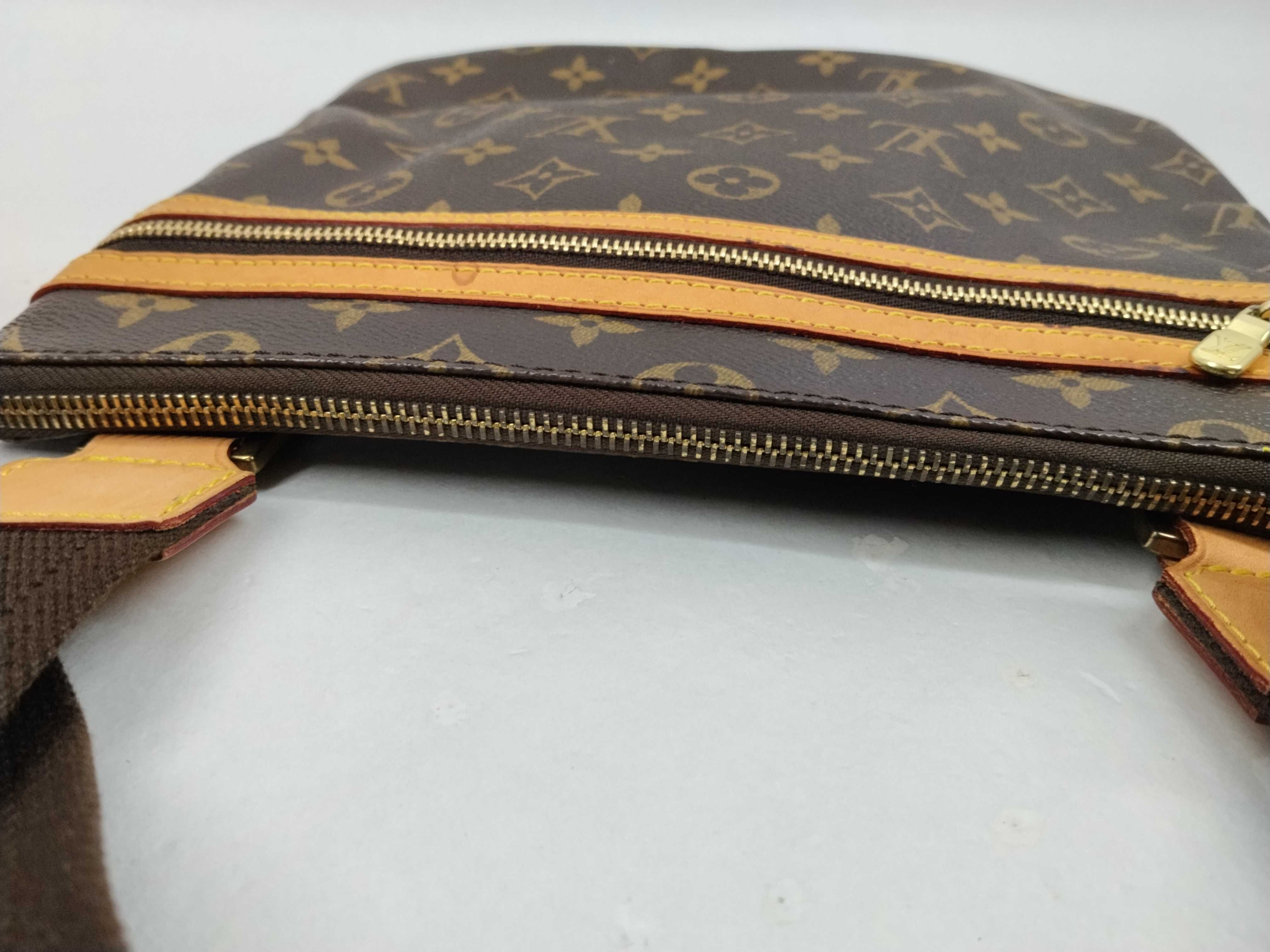 Monogram M40044 Pochette Bosphore Shoulder Bag — view 8