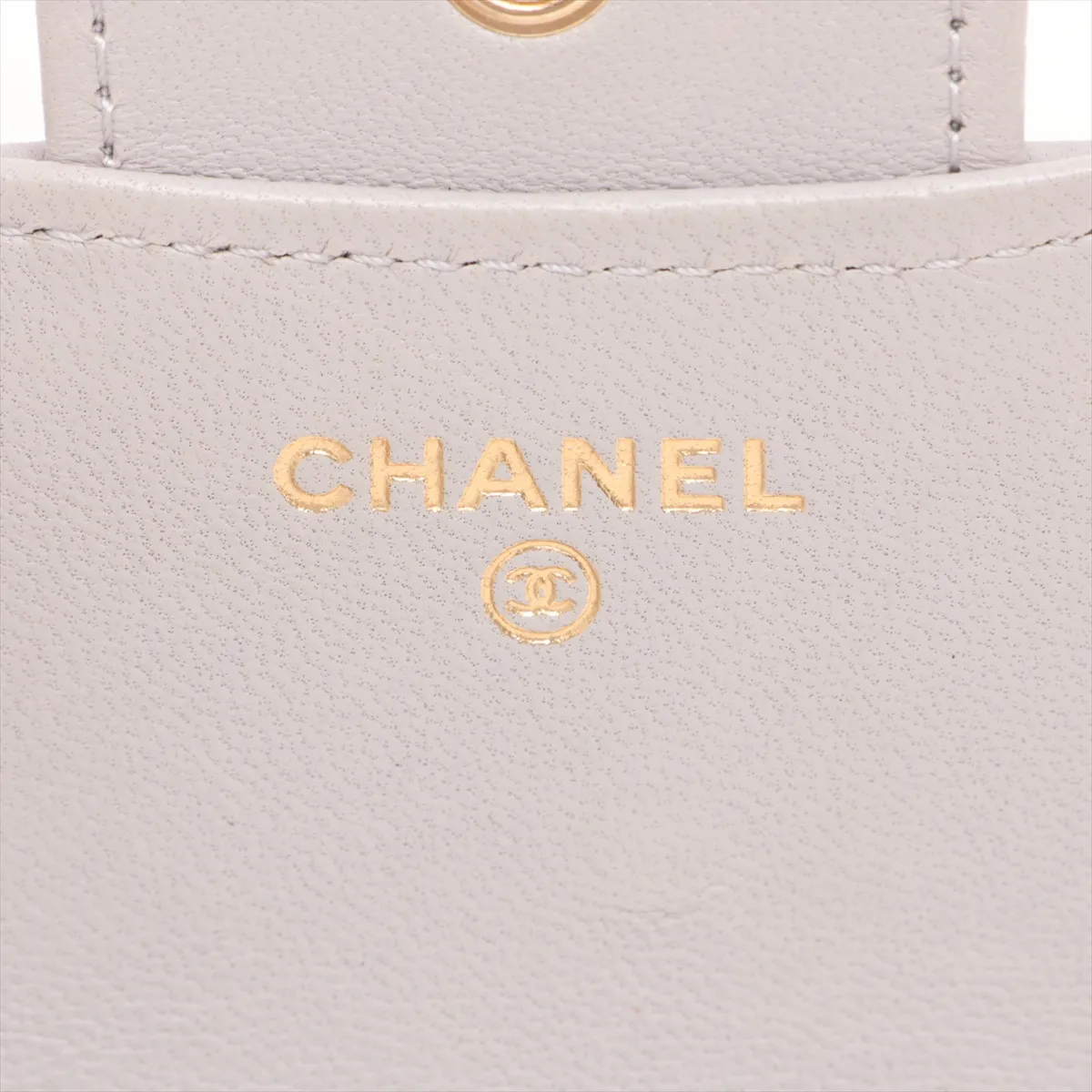 Matelassé Lambskin 2-Way Handbag, Gray with Gold Hardware, Item Number 31528287 (Serial Number 31) — view 9