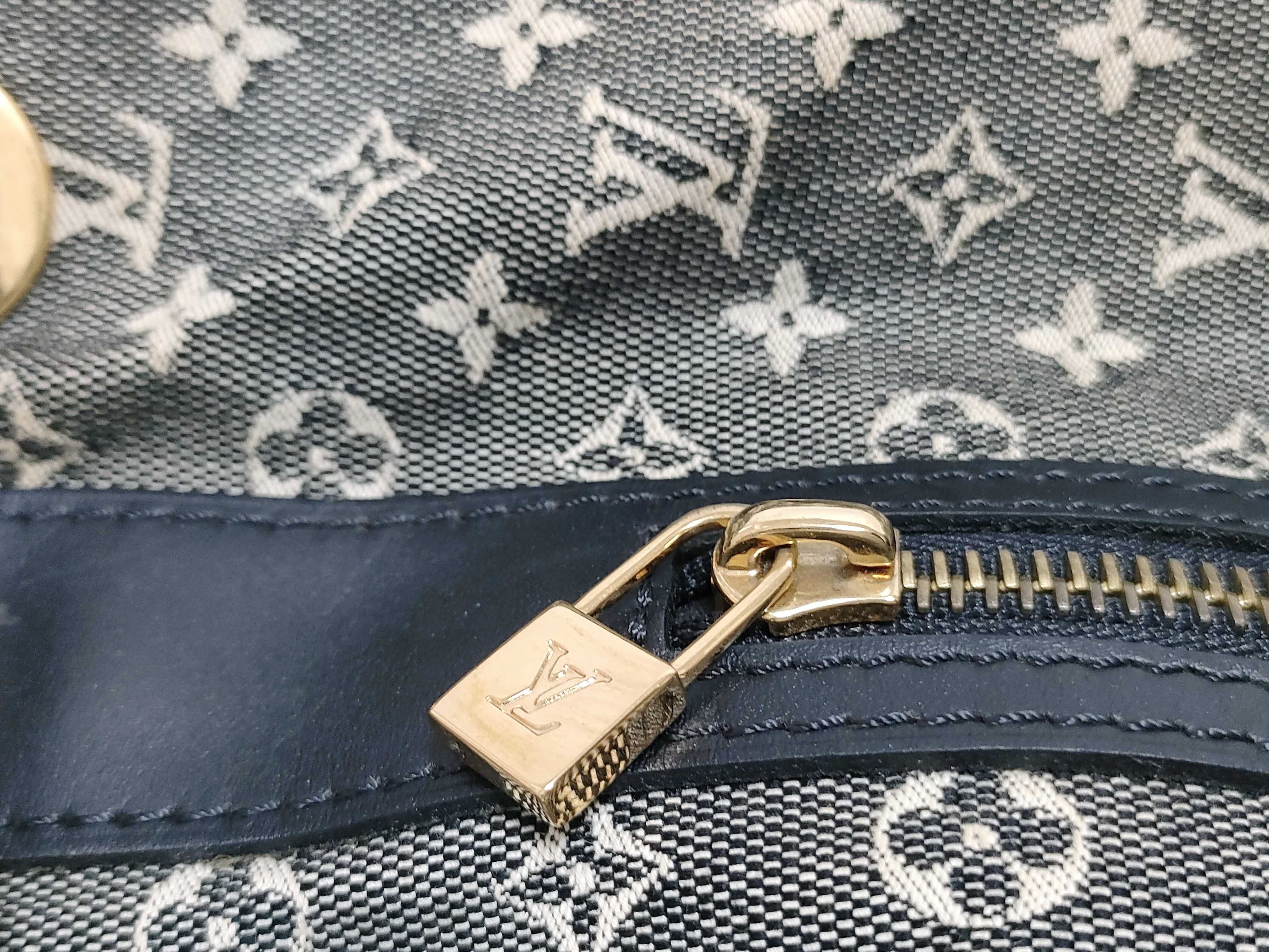Monogram Mini Lin Betsy M92522 VI0015 Shoulder Bag — view 14