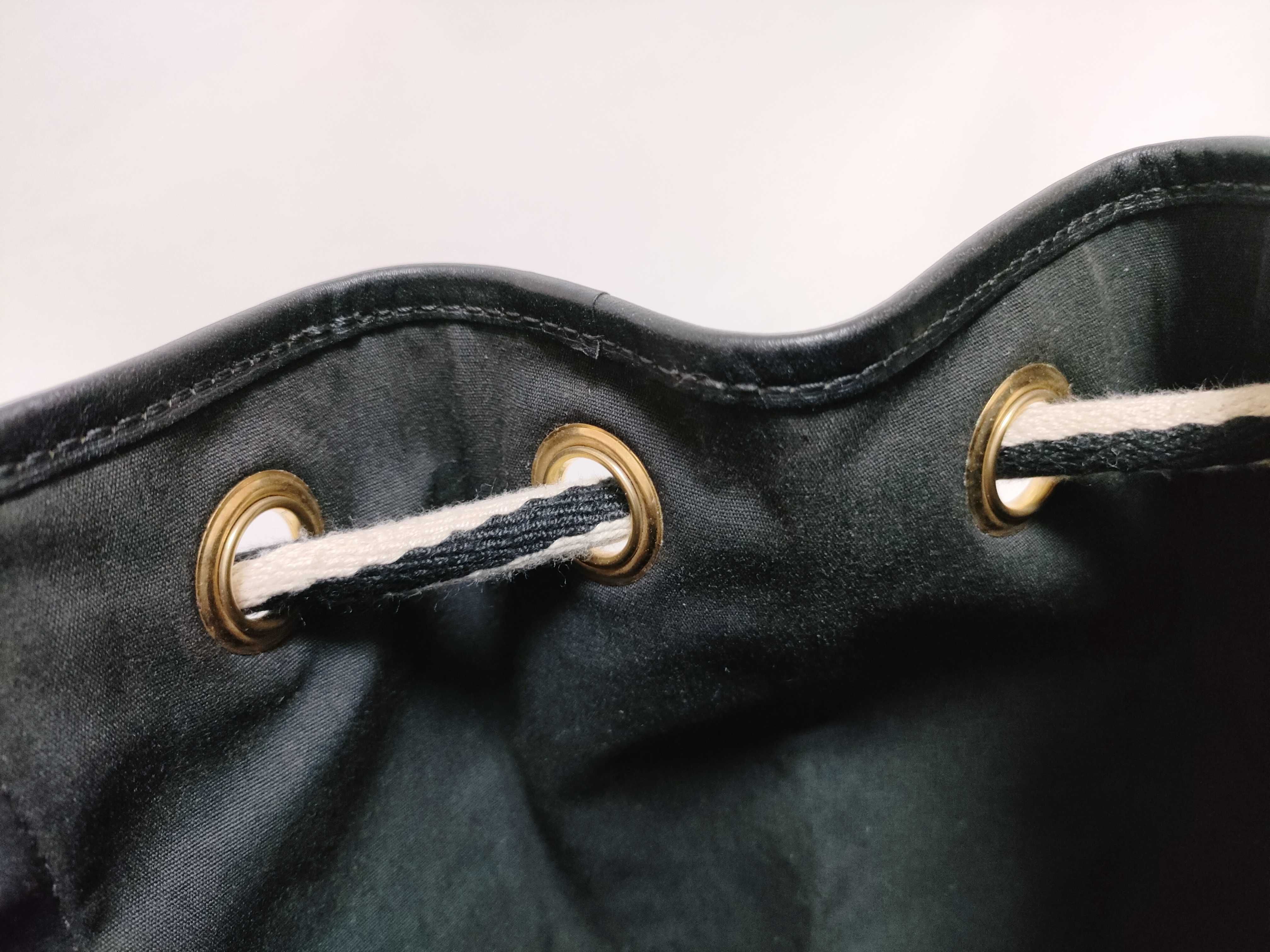 Monogram Mini Lin Betsy M92522 VI0015 Shoulder Bag — view 9