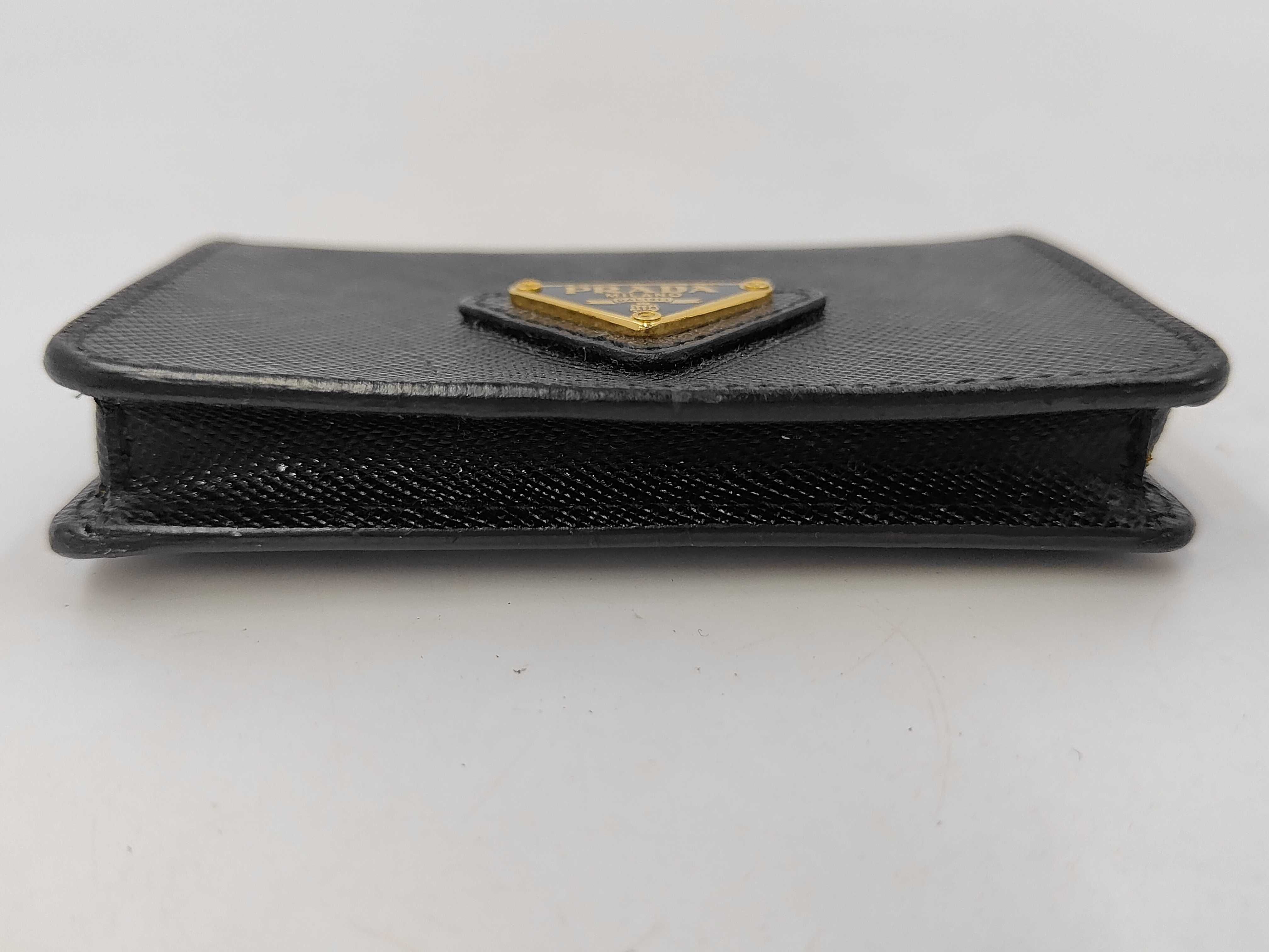 coin case — view 3