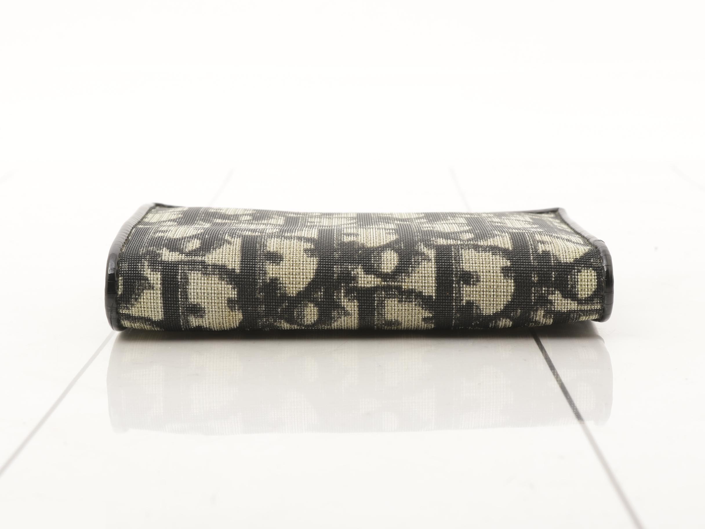 coin purse — view 3