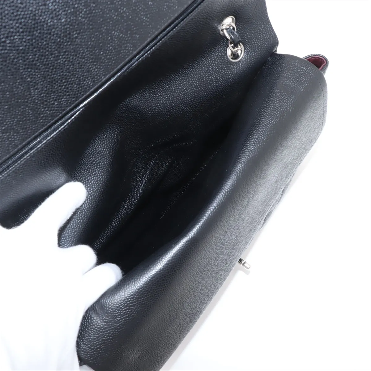 [Individually wrapped] Chanel Deca Matelasse 34 Maxi Caviar Skin Double Flap Double Chain Bag Black Silver Hardware 15357728 15th Series A58601 — view 11