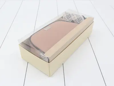 Unused Burberry pouch and handkerchief set with box, Nova Check pattern, beige.