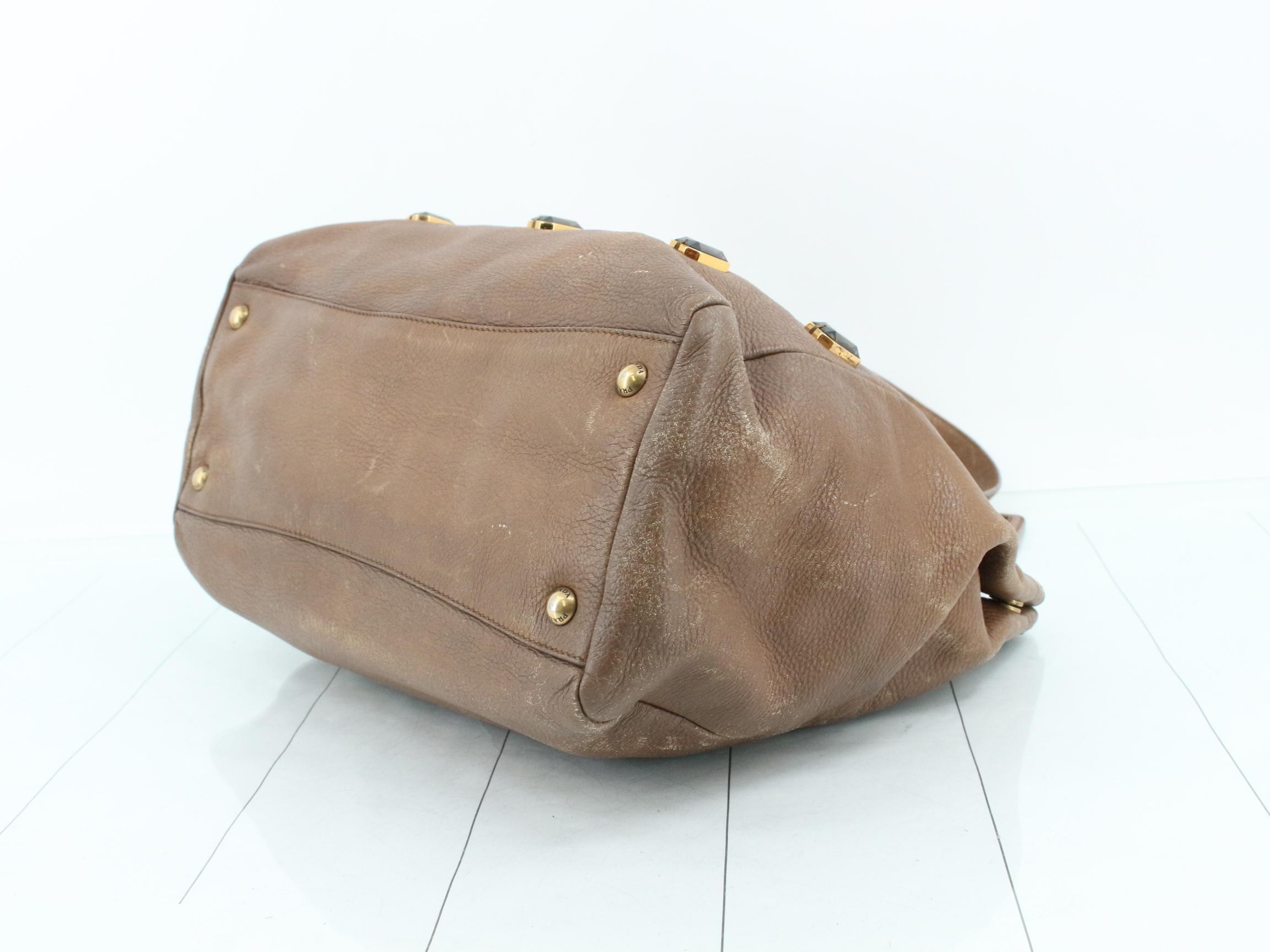 Leather tote bag with rhinestone embellishments, brown tones. — view 6
